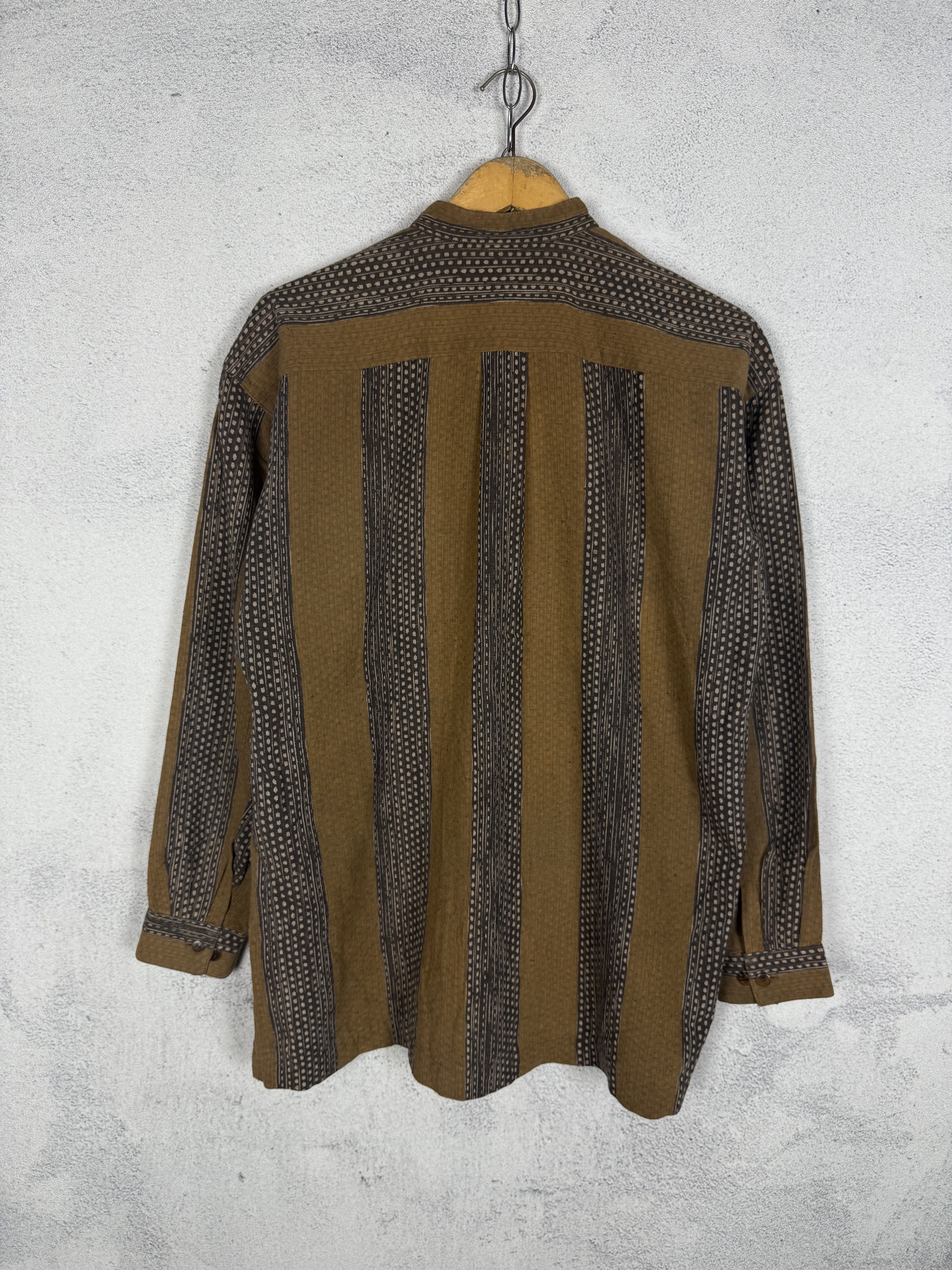 Issey Miyake Vintage 90s Issey Miyake Abstract Pattern Shanghai Shirt Size US M / EU 48-50 / 2 - 2 Thumbnail