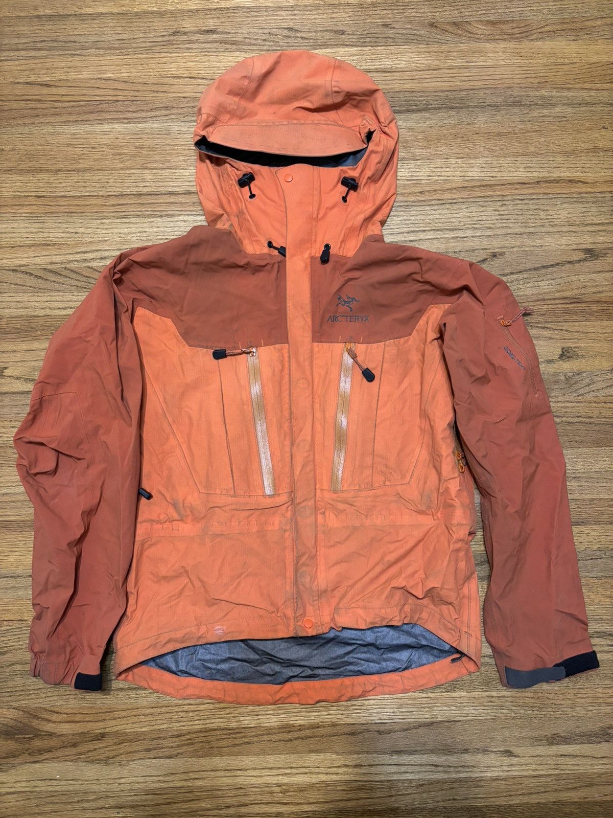 Arc'teryx Vintage 90s Arc'Teryx Alpha Shell Jacket Orange Tabasco Gorp ...