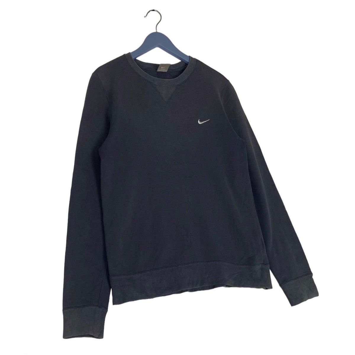 Nike × Vintage Vintage Nike Navy Blue Sweatshirt Crewneck Size M Size M / US 6-8 / IT 42-44 - 3 Thumbnail