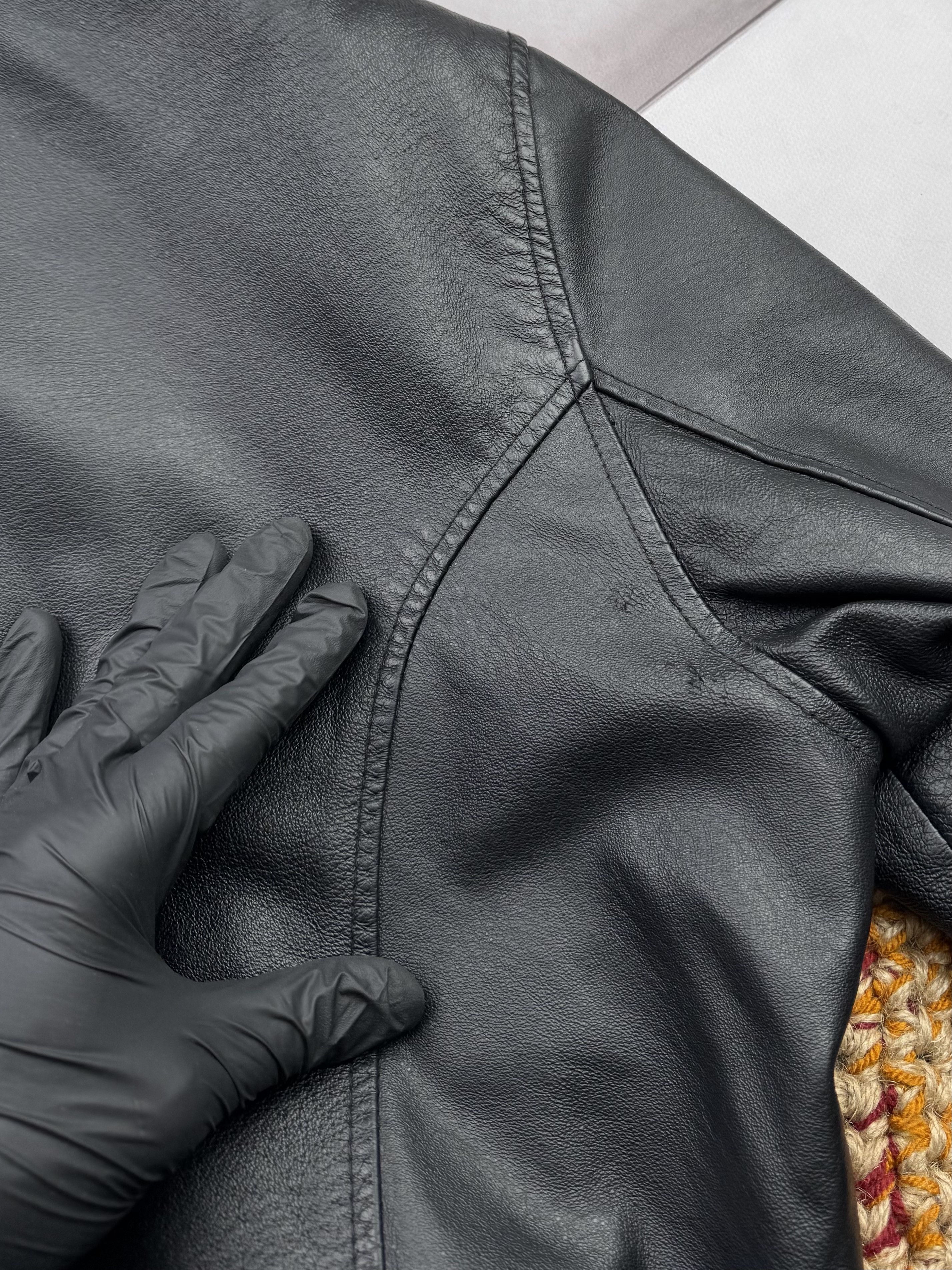 Vintage Vintage Bomber Leather Jacket Size US M / EU 48-50 / 2 - 15 Thumbnail