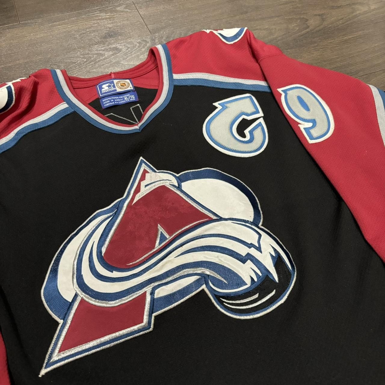 image of Nhl x Starter Vintage Joe Sakic Colorado Avalanche Alternate Jersey in Black, Men's (Size XL)