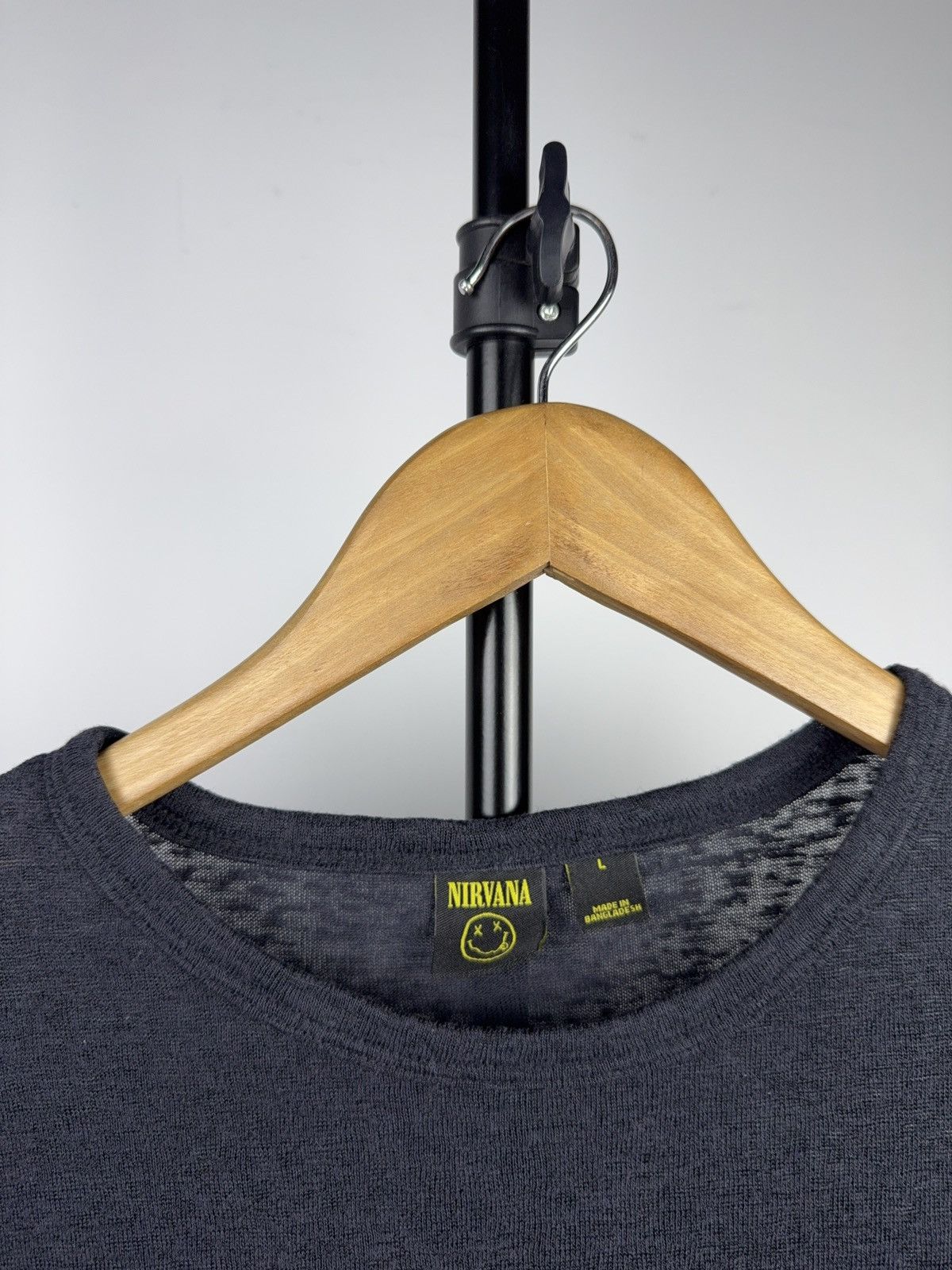 Nirvana 2024 Nirvana Smiley Cropped Tee Y2K Grunge Band Shirt Size L / US 10 / IT 46 - 5 Thumbnail
