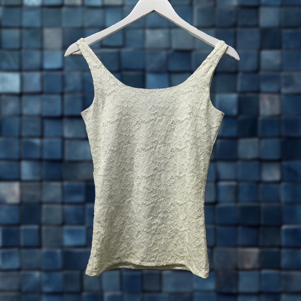 White House Black Market White House Black Market Blouse Women Tank Sleeveless Ecru Floral Embroidered Stretch XS Jersey Round Neck Size XS / US 0-2 / IT 36-38 - 1 Thumbnail