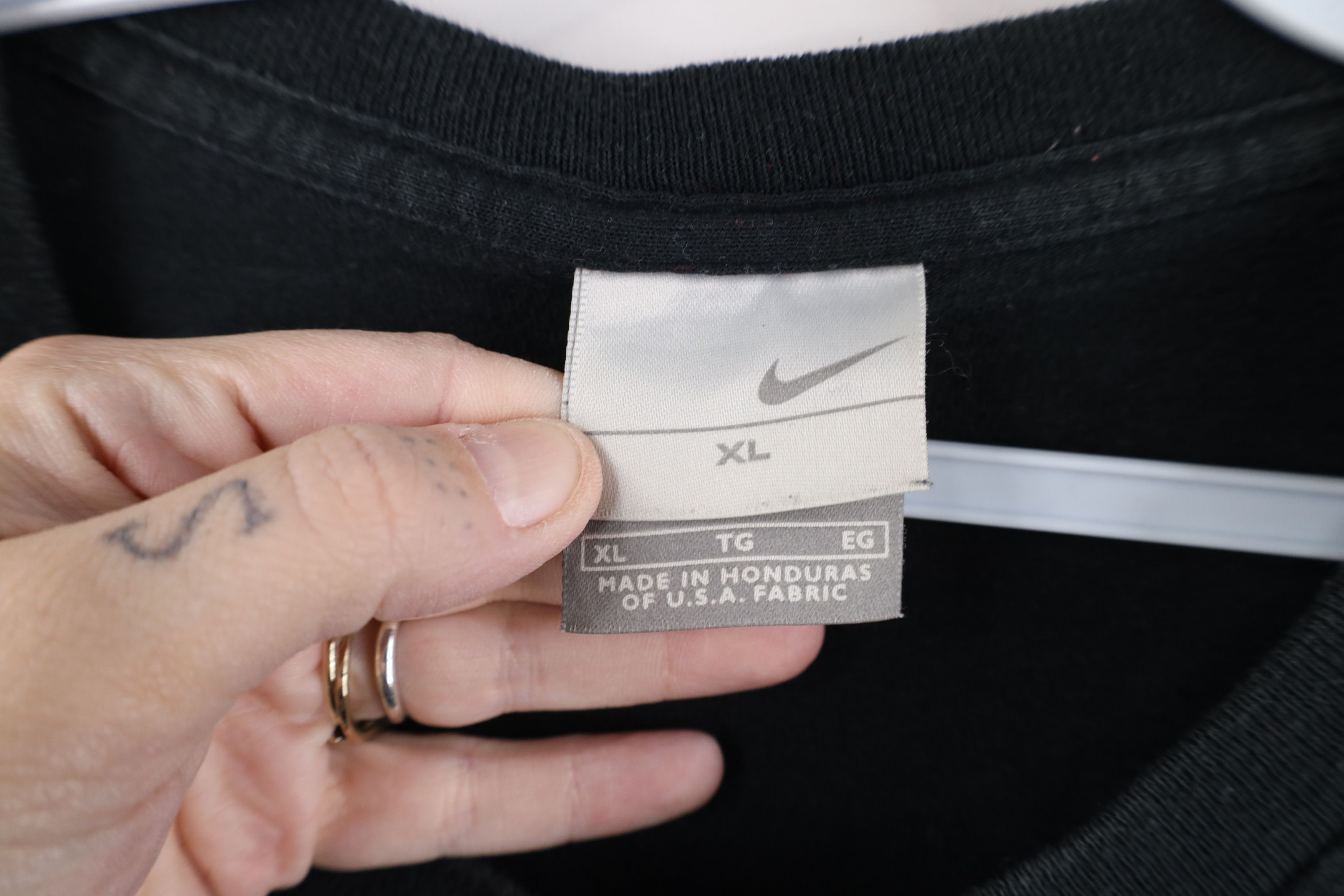 Nike Vintage Nike Scott Center Swoosh Long Sleeve T-Shirt Black Size US XL / EU 56 / 4 - 5 Thumbnail