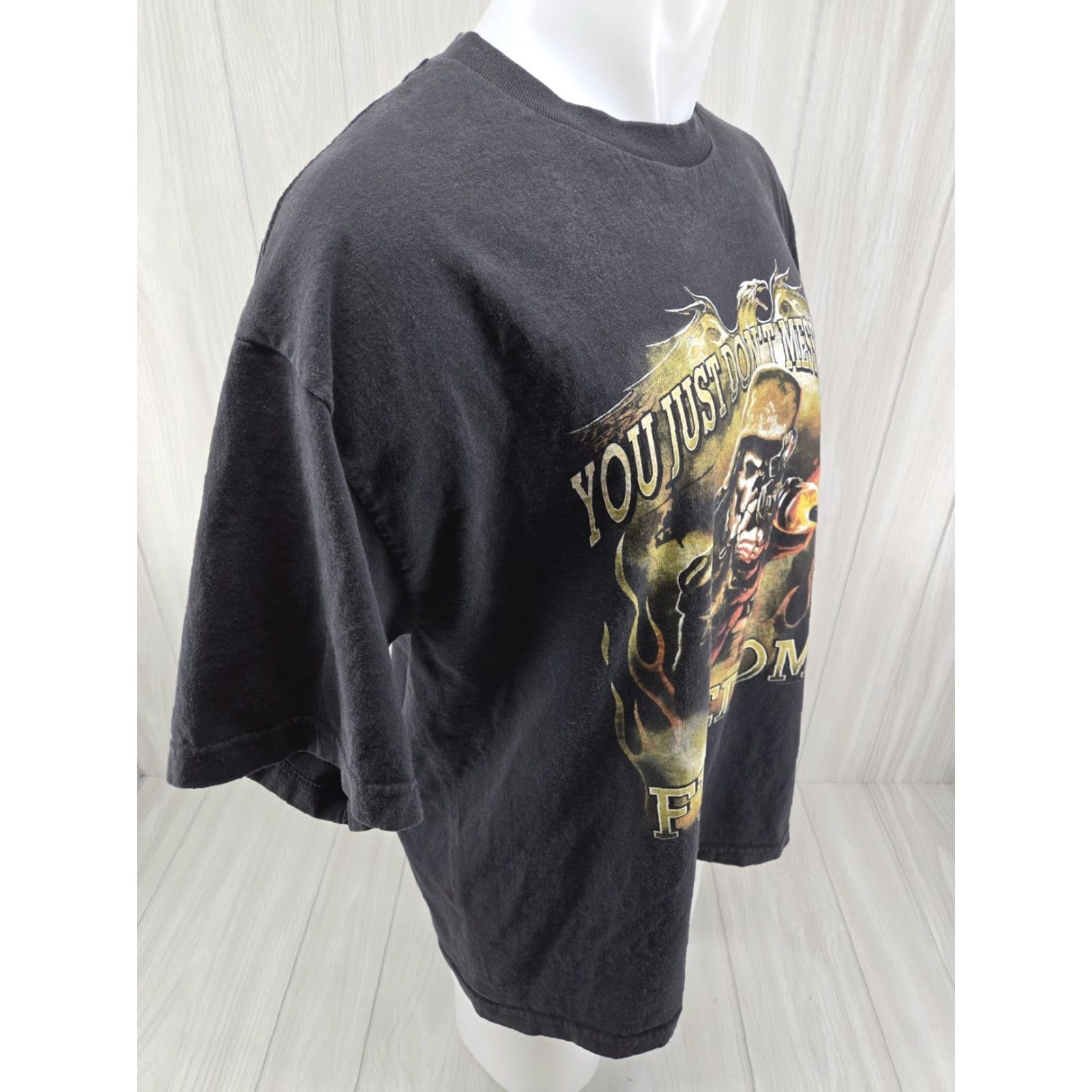 Vintage Hot Leathers T-Shirt Mens XL Black Don't Mess With Freedom Graphic Crew Neck Short Sleeve Size US XL / EU 56 / 4 - 7 Thumbnail