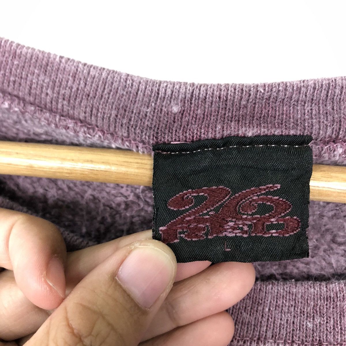 Vintage 🔥VINTAGE TUFF LUCK 26RED SKATE SWEATSHIRT RAPP BIG LOGO USA Size US L / EU 52-54 / 3 - 9 Thumbnail
