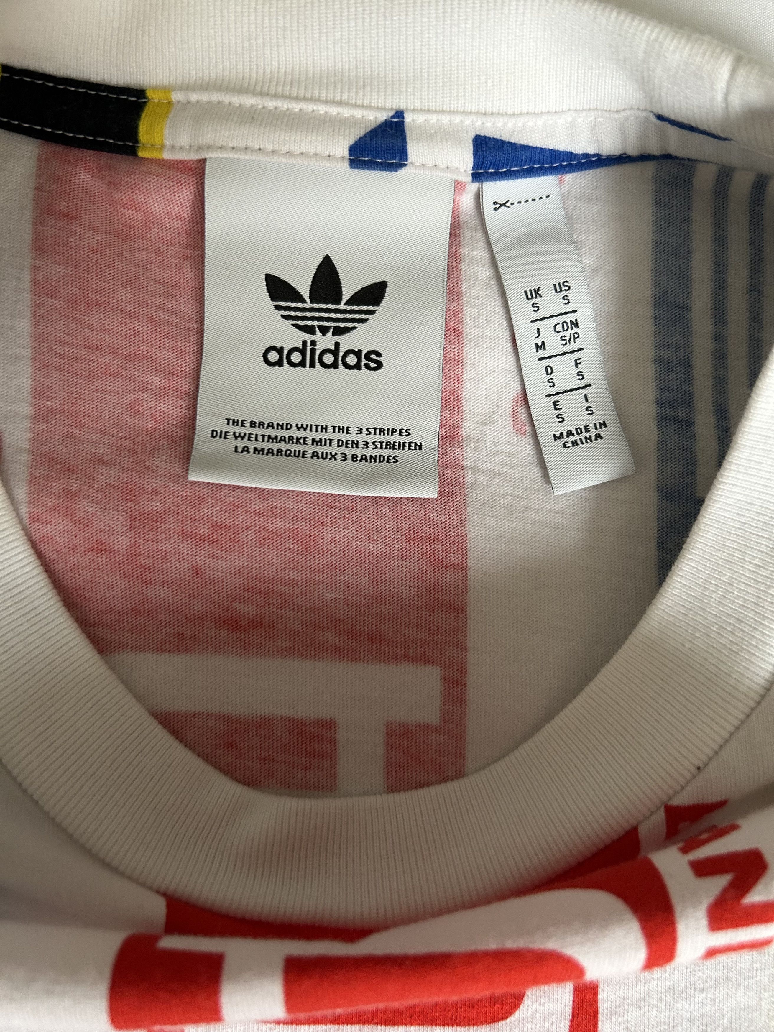 Adidas Adidas Originals Retro Y2K Graphic Tee (Rare Design) Size US S / EU 44-46 / 1 - 3 Thumbnail
