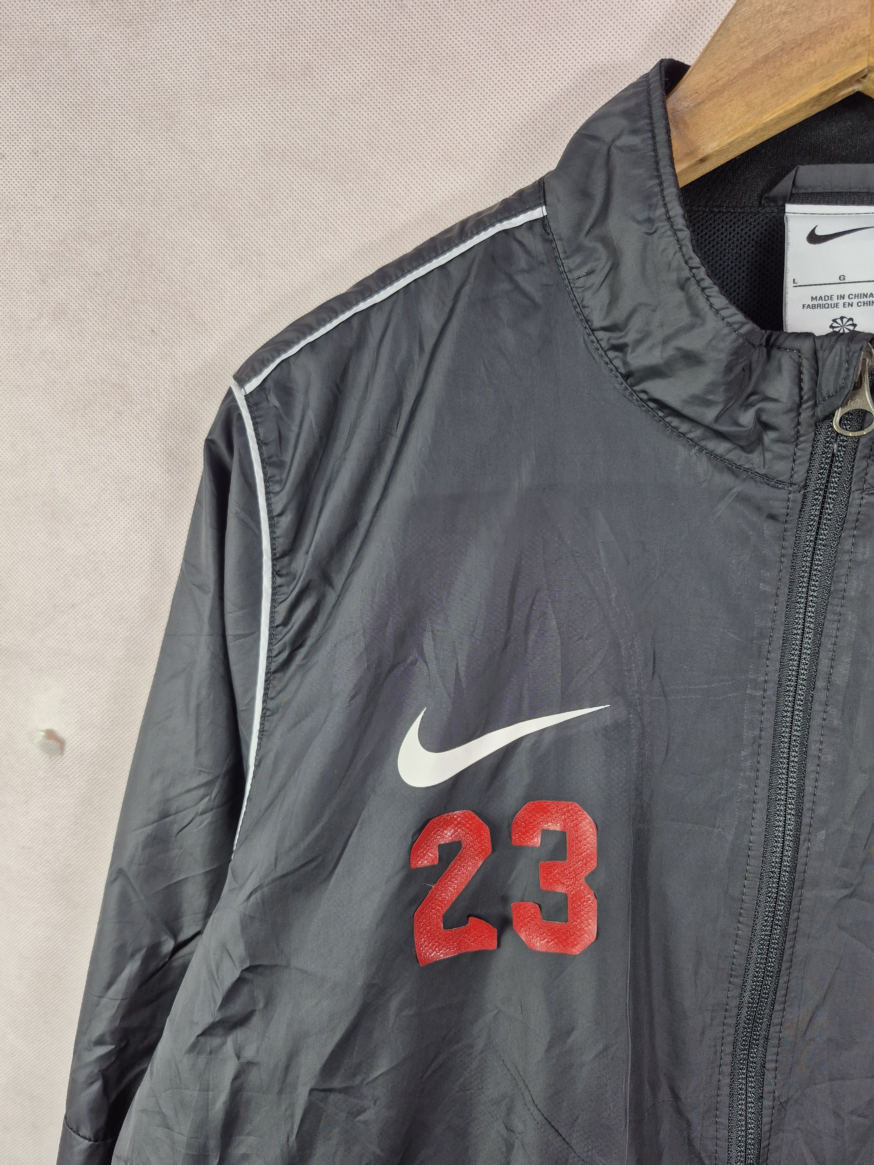 Nike ✅ Nike Small Swoosh Windbreaker Jacket Size US L / EU 52-54 / 3 - 2 Thumbnail
