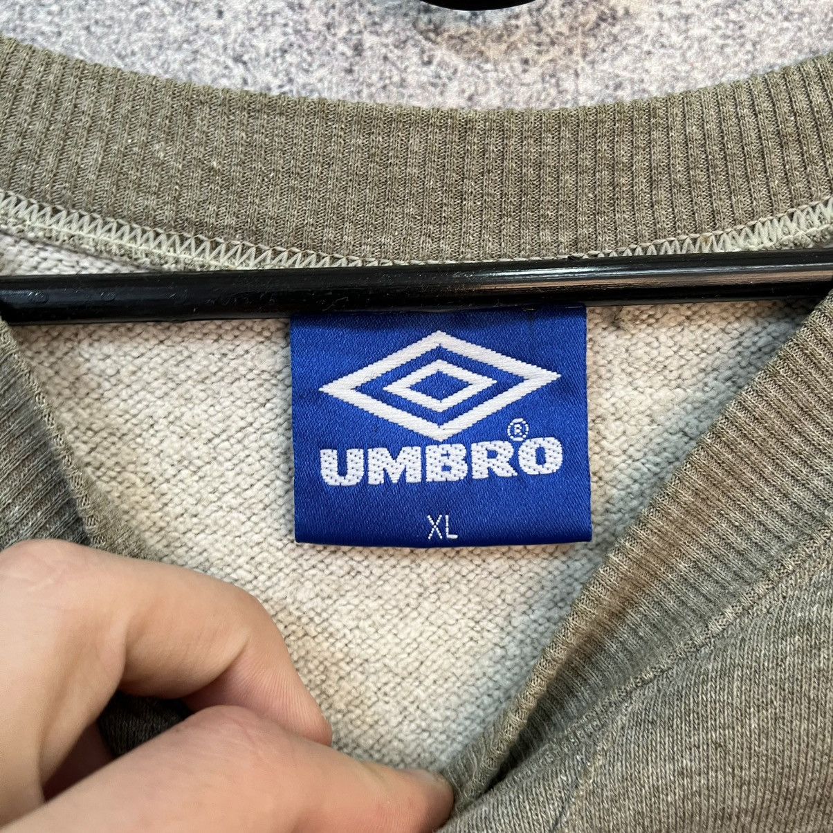 Umbro Vintage Umbro sweatshirt big logo size XL fleece Size US XL / EU 56 / 4 - 15 Thumbnail