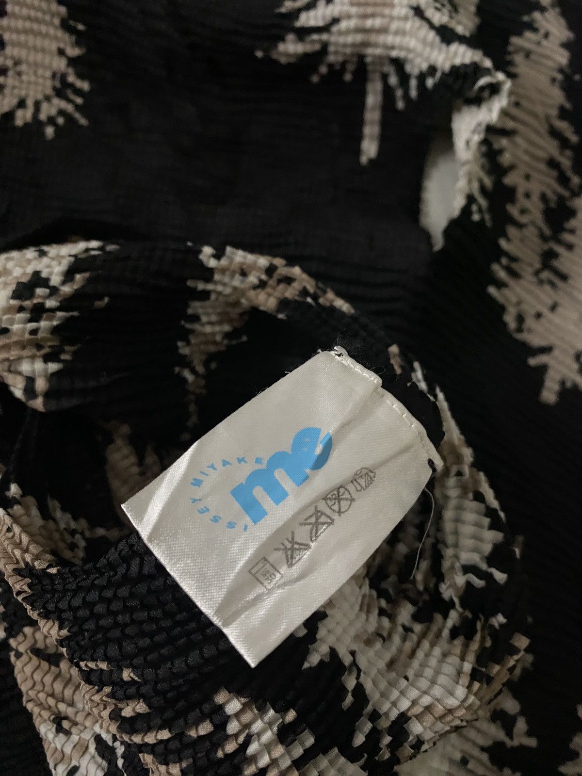Pleats Please Issey Miyake 2000's Issey Miyake Pleated Tree Size US XS / EU 42 / 0 - 9 Thumbnail