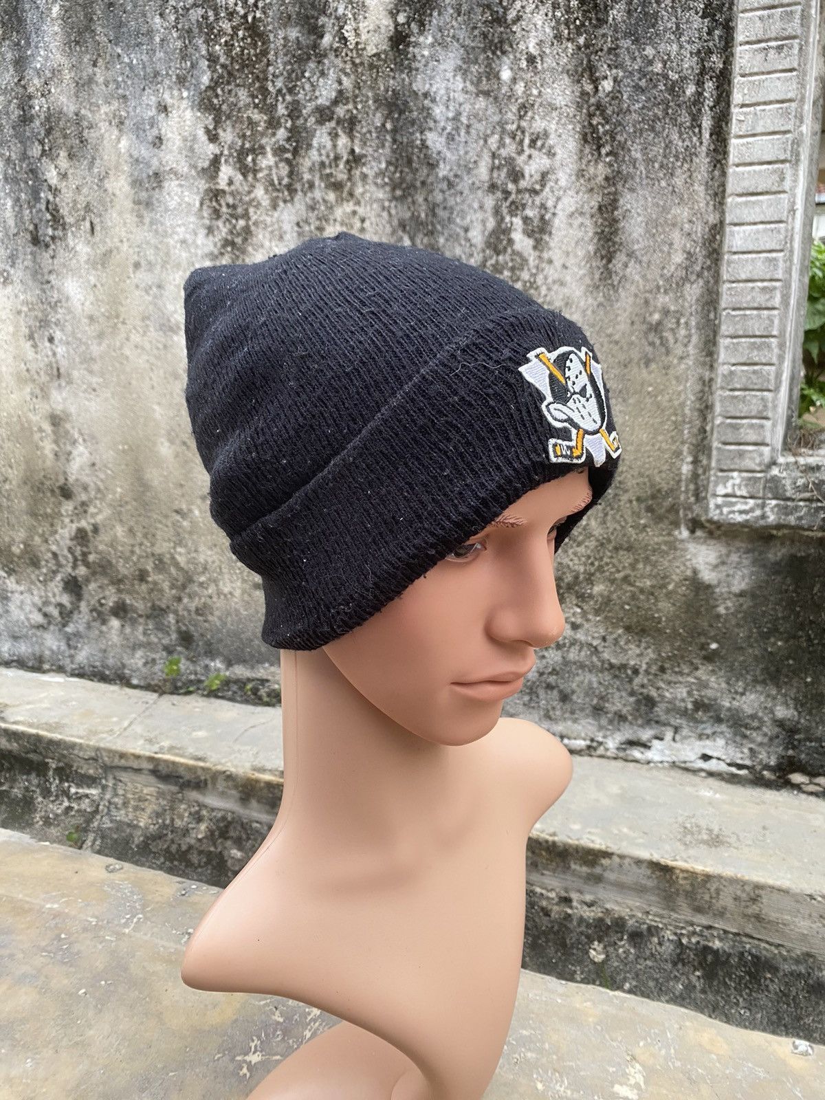 NHL Vintage NHL Mighty Duck Beanie Hat Size ONE SIZE - 3 Thumbnail