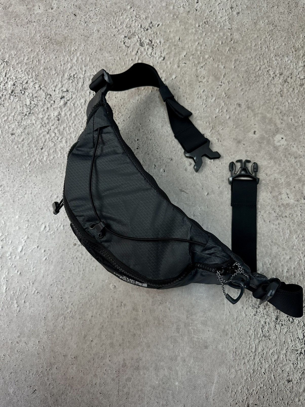 The North Face × Vintage The North Face Lumbnical Bag Black Sling Nylon Size ONE SIZE - 8 Thumbnail