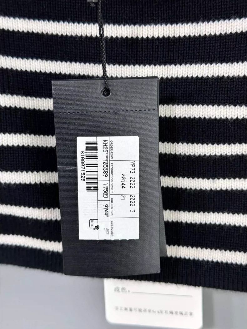 Saint Laurent Paris Saint Laurent Paris Striped one-neck off-the-shoulder knit Size S / US 4 / IT 40 - 7 Thumbnail