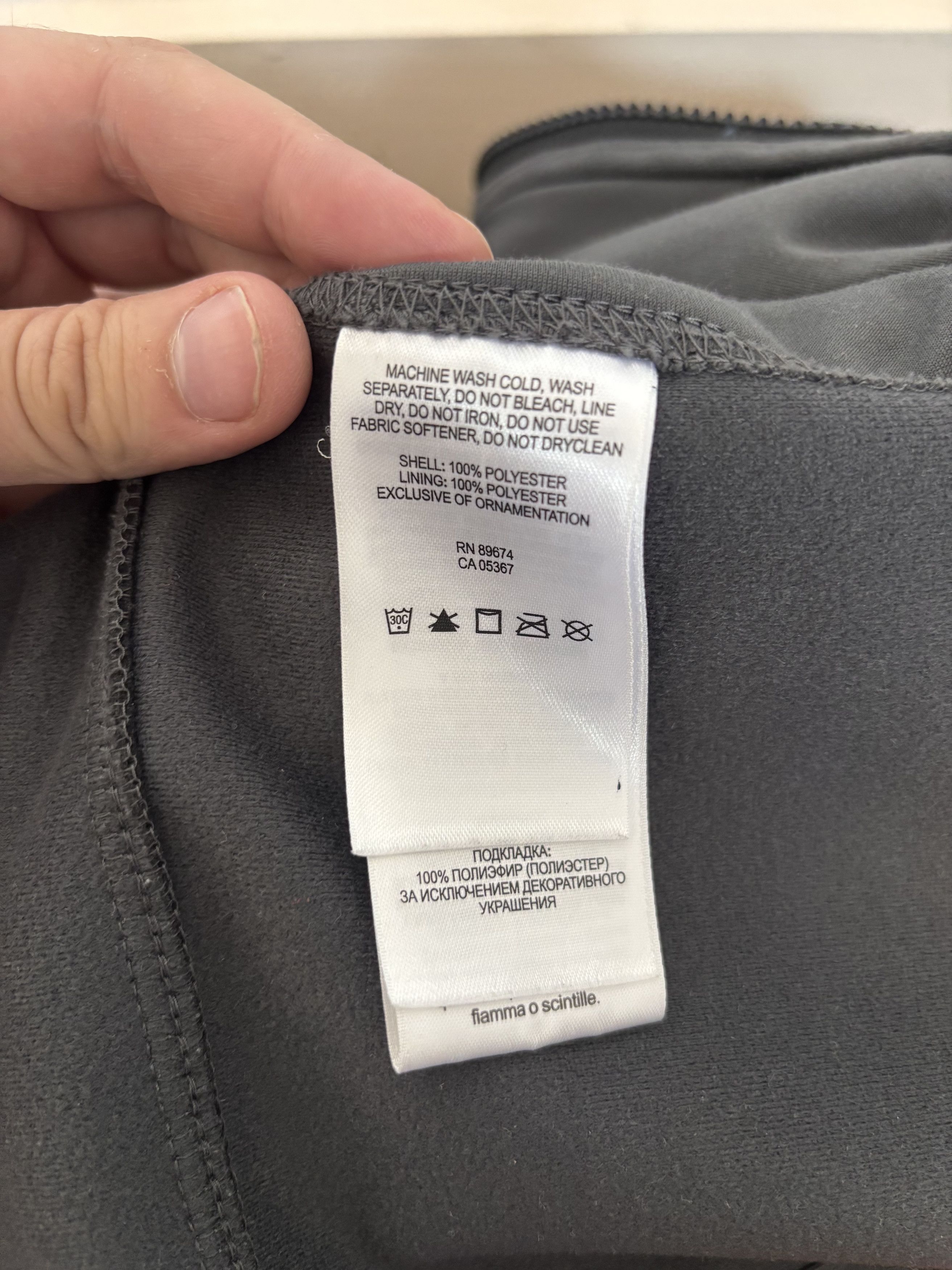 Mountain Hardwear Mountain Hardwear Light Jacket -- Black Size US S / EU 44-46 / 1 - 5 Thumbnail