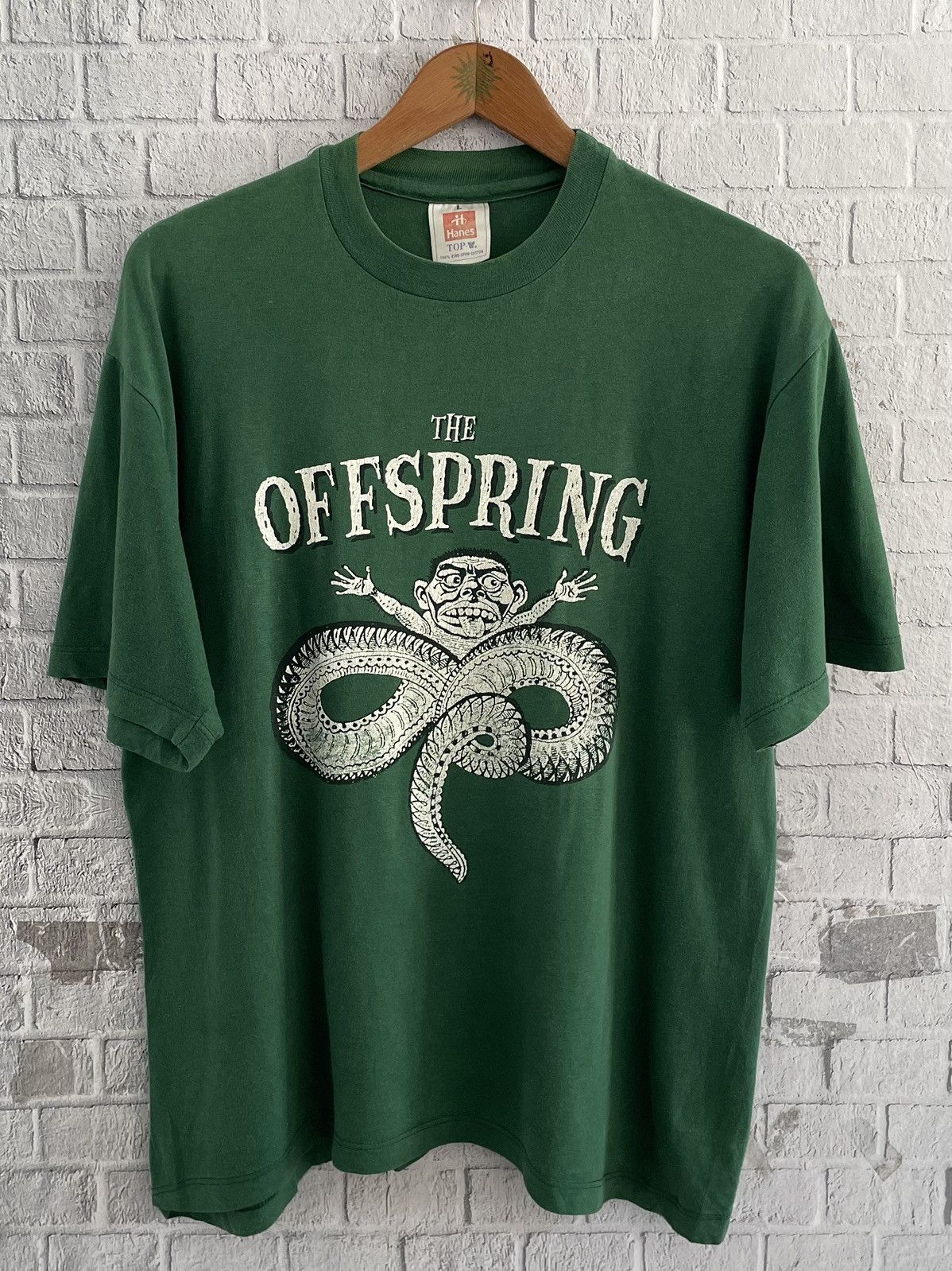 Band Tees 1997 The Offspring Ixnay on the Hombre Hanes Tee Size US L / EU 52-54 / 3 - 1 Thumbnail