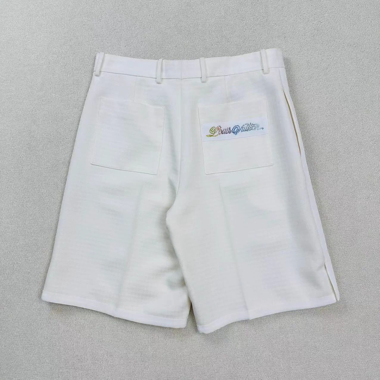 Louis Vuitton LV new gradient logo shorts 50 Size US 34 / EU 50 - 2 Thumbnail