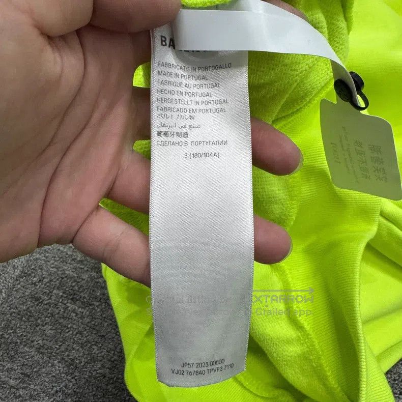 Balenciaga Balenciaga sweatshirt Size US L / EU 52-54 / 3 - 3 Thumbnail