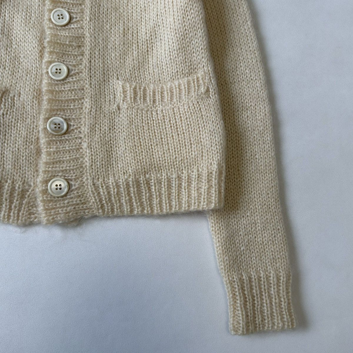 Comme des Garcons A/W 05 ‘Sheeps Fur’ Collar Cardigan Size XS / US 0-2 / IT 36-38 - 11 Thumbnail