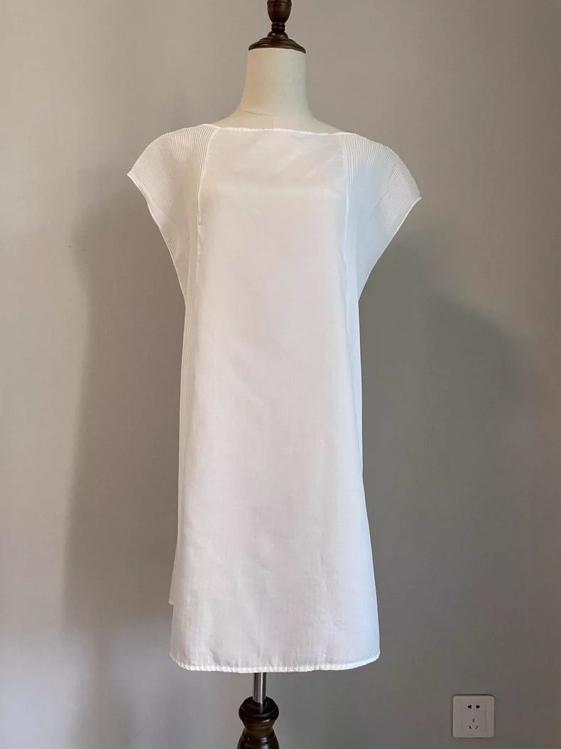 Issey Miyake issey miyake size:2 Long white short-sleeved shirt Size XXS / US 00 / IT 34 - 1 Thumbnail