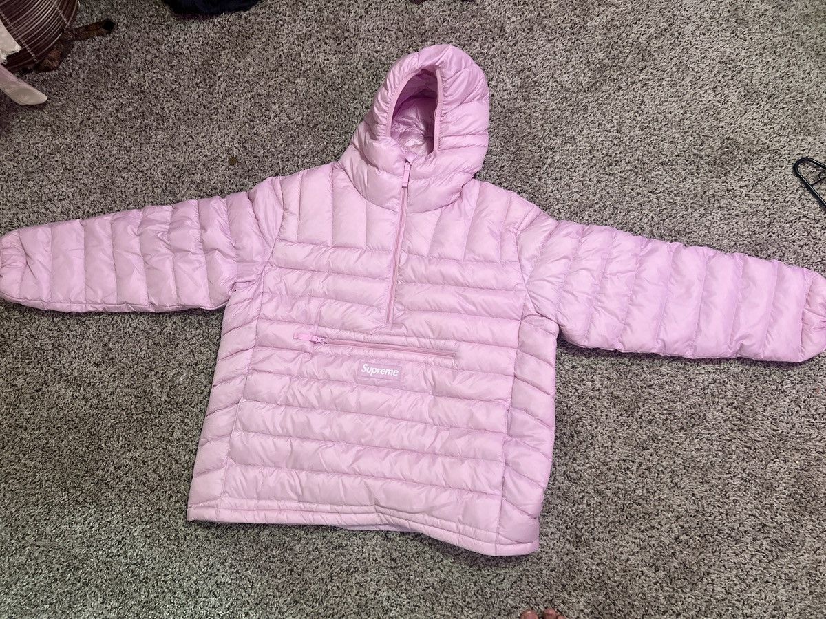 Supreme Supreme Micro Down Half Zip Hooded Pullover Light Pink FW25 Size US L / EU 52-54 / 3 - 1 Thumbnail