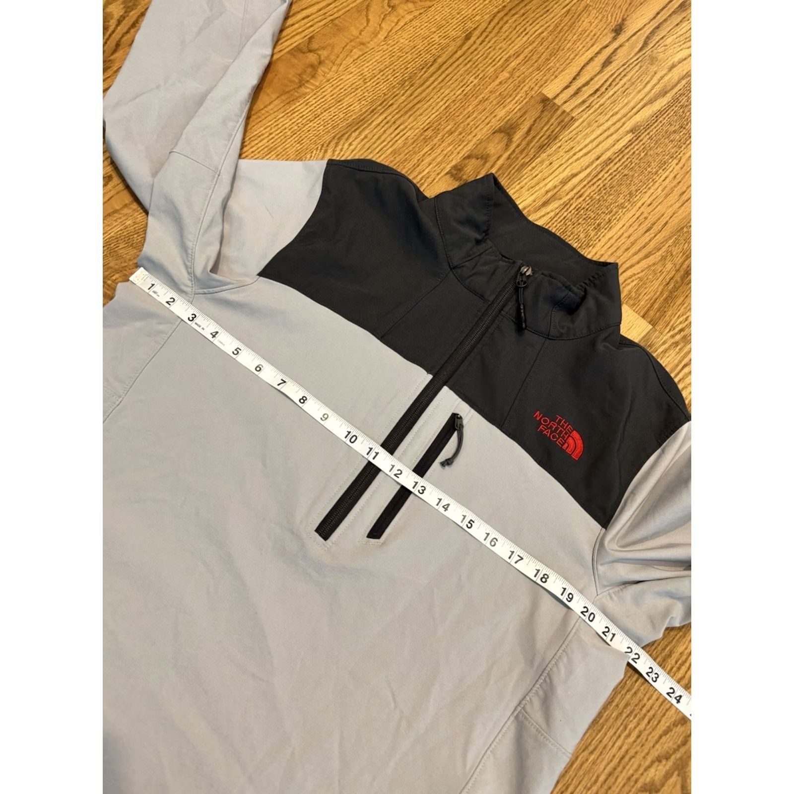 The North Face VINTAGE? The North Face 1/2 Zip Jacket Men’s Medium Windwall Grey PullOver Size US M / EU 48-50 / 2 - 6 Thumbnail