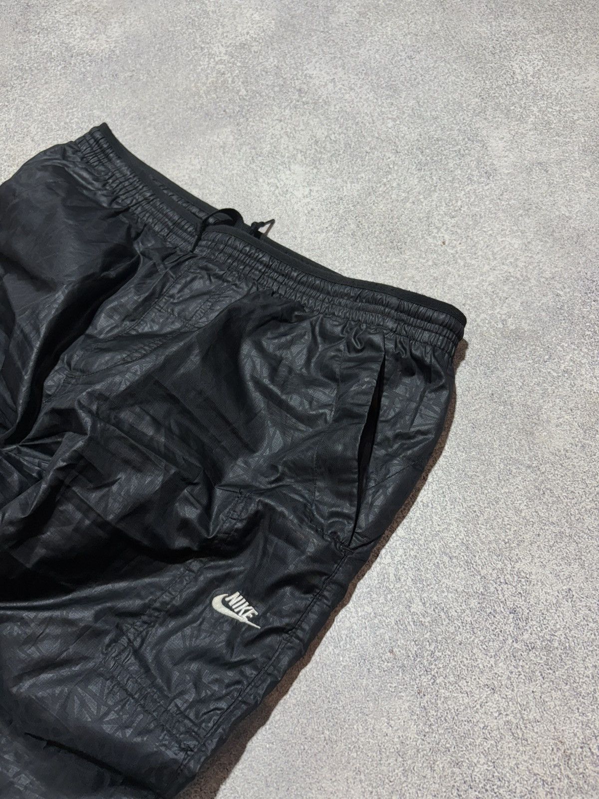 Nike × Vintage Nike Vintage Short 90s Nylon Mens size S Size US 30 / EU 46 - 3 Thumbnail