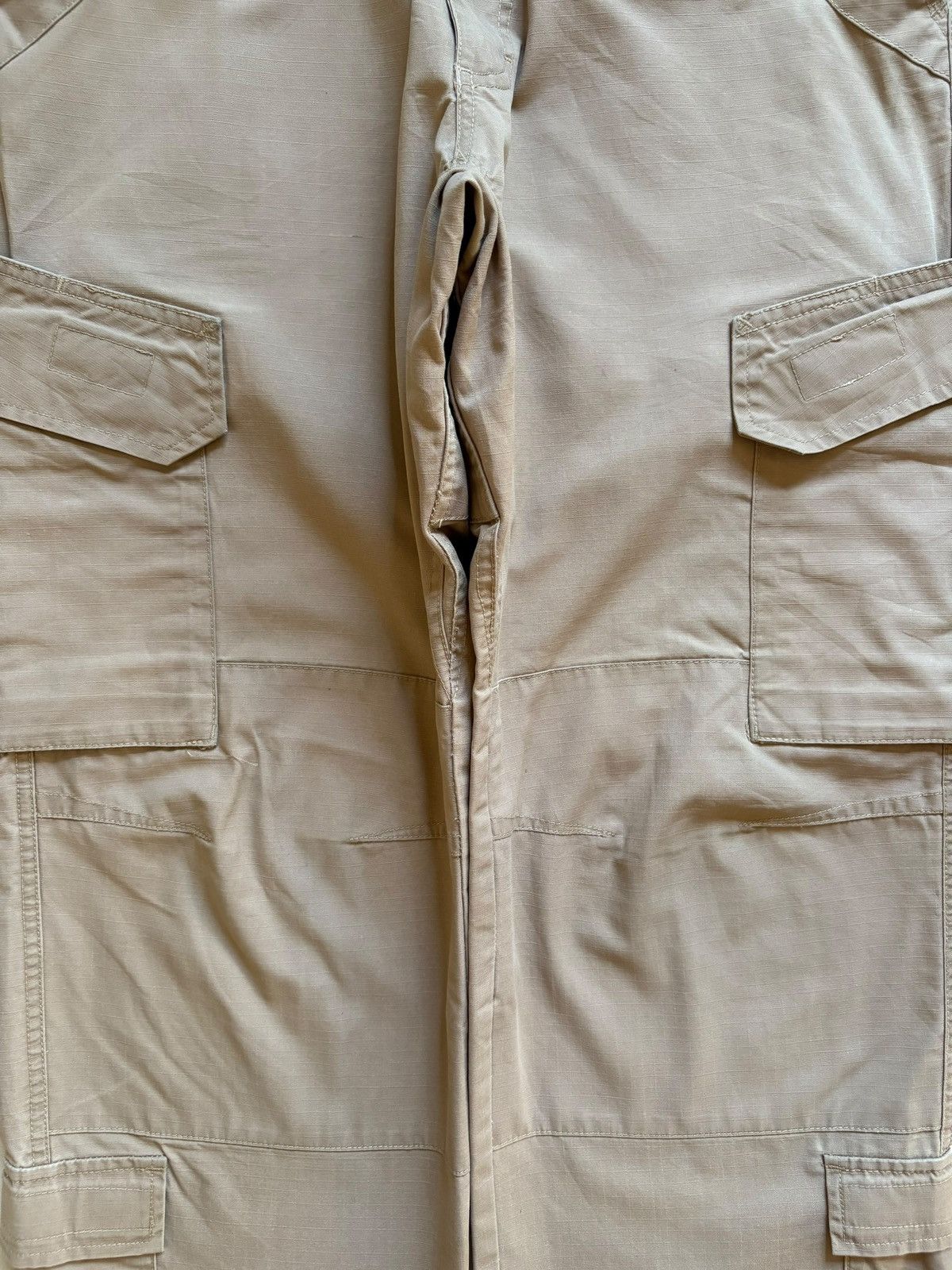Japanese Brand Vintage Japanese Brand Cargo Multi Pocket Baggy Jeans Size US 31 - 5 Thumbnail