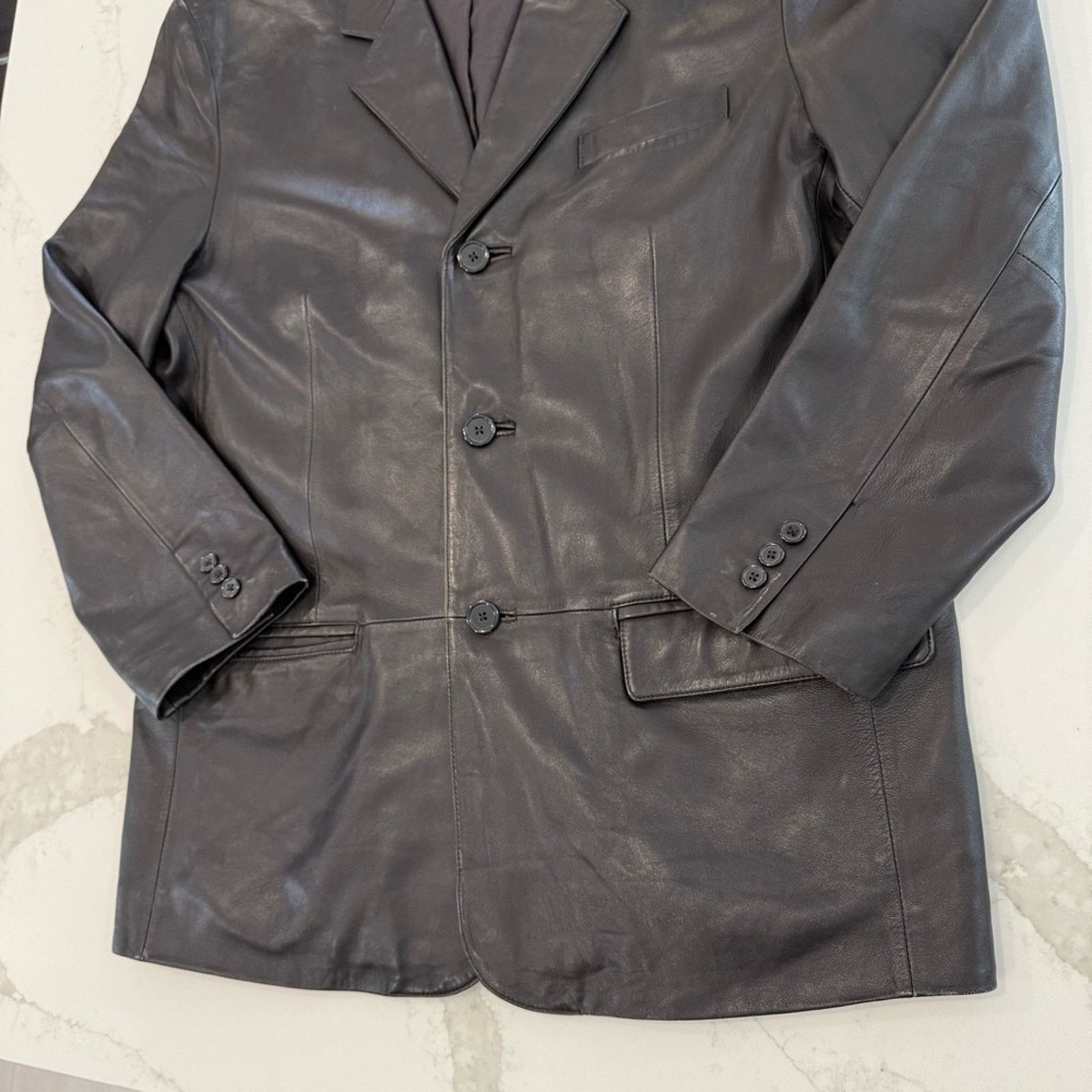 Jones New York Jones New York Genuine Leather Button Jacket Coat Mens 42R Size US L / EU 52-54 / 3 - 2 Thumbnail