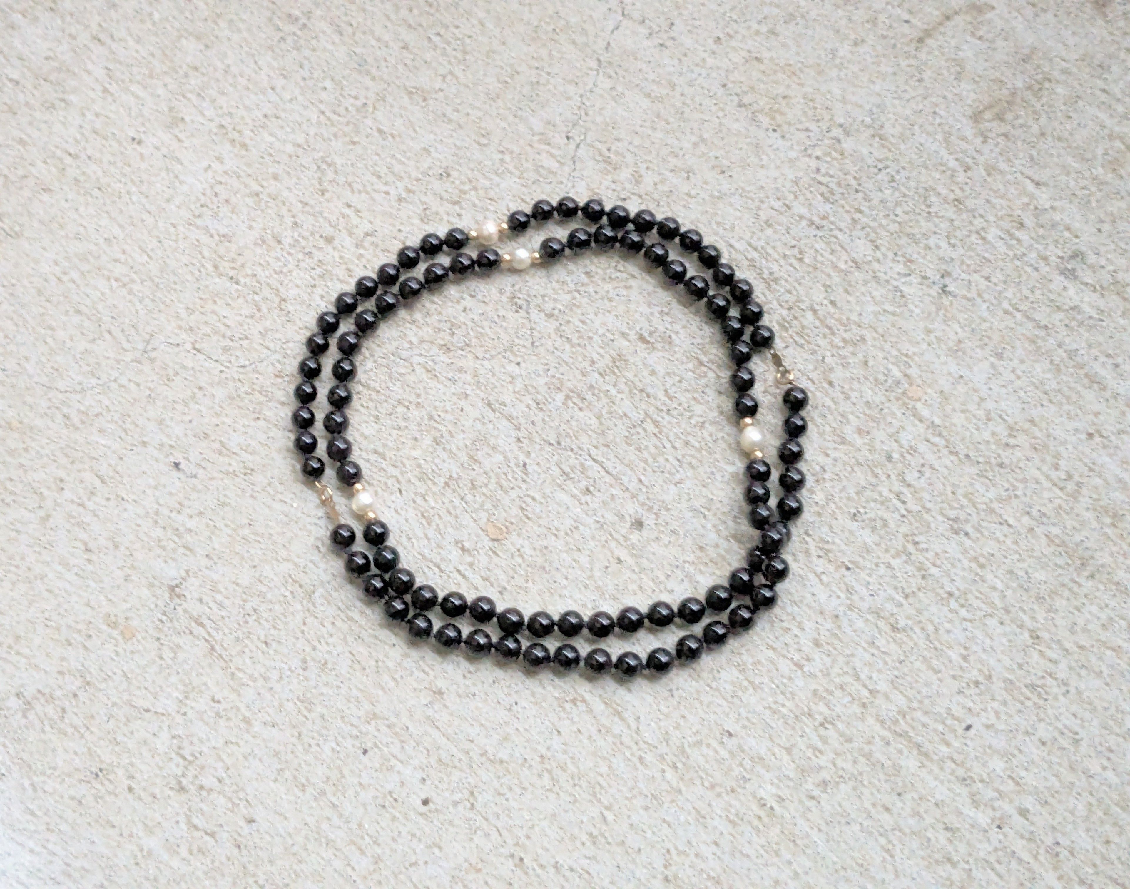 Vintage Vintage 14k Gold Onyx Necklace Beads Round Size ONE SIZE - 2 Thumbnail