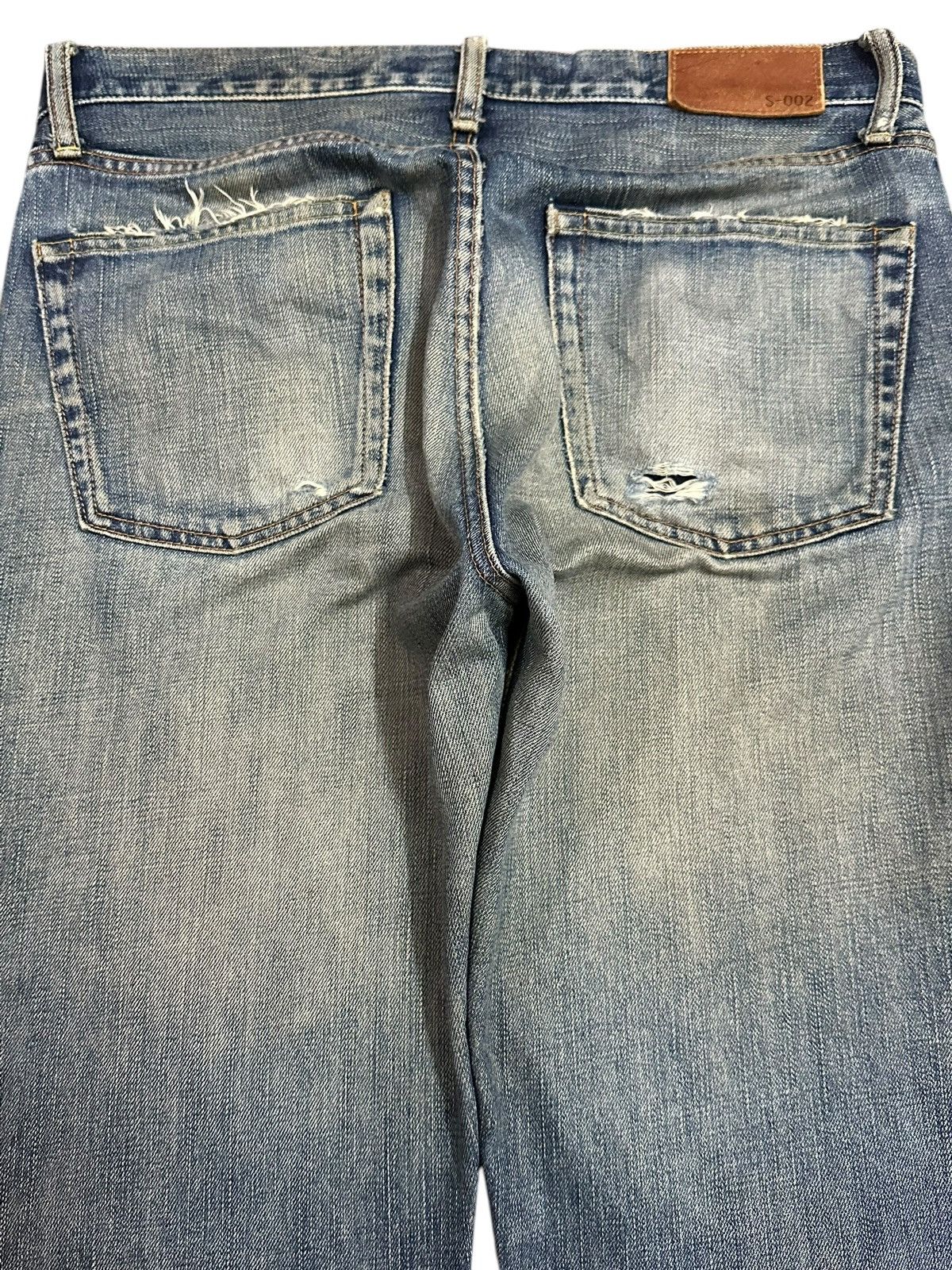 Japanese Brand Vintage Japanese Uniqlo Mud Wash Distressed Baggy Jeans Size US 33 - 5 Thumbnail