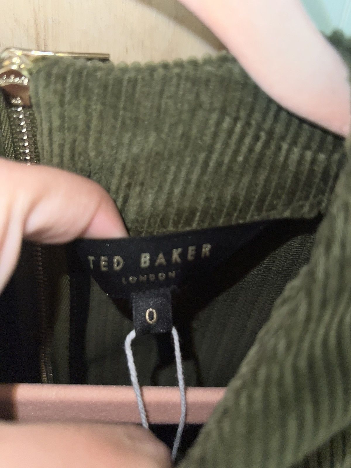 Ted Baker Ted Baker Corduroy A-Line Mini Dress – Olive – Size 0 Size XS / US 0-2 / IT 36-38 - 4 Thumbnail