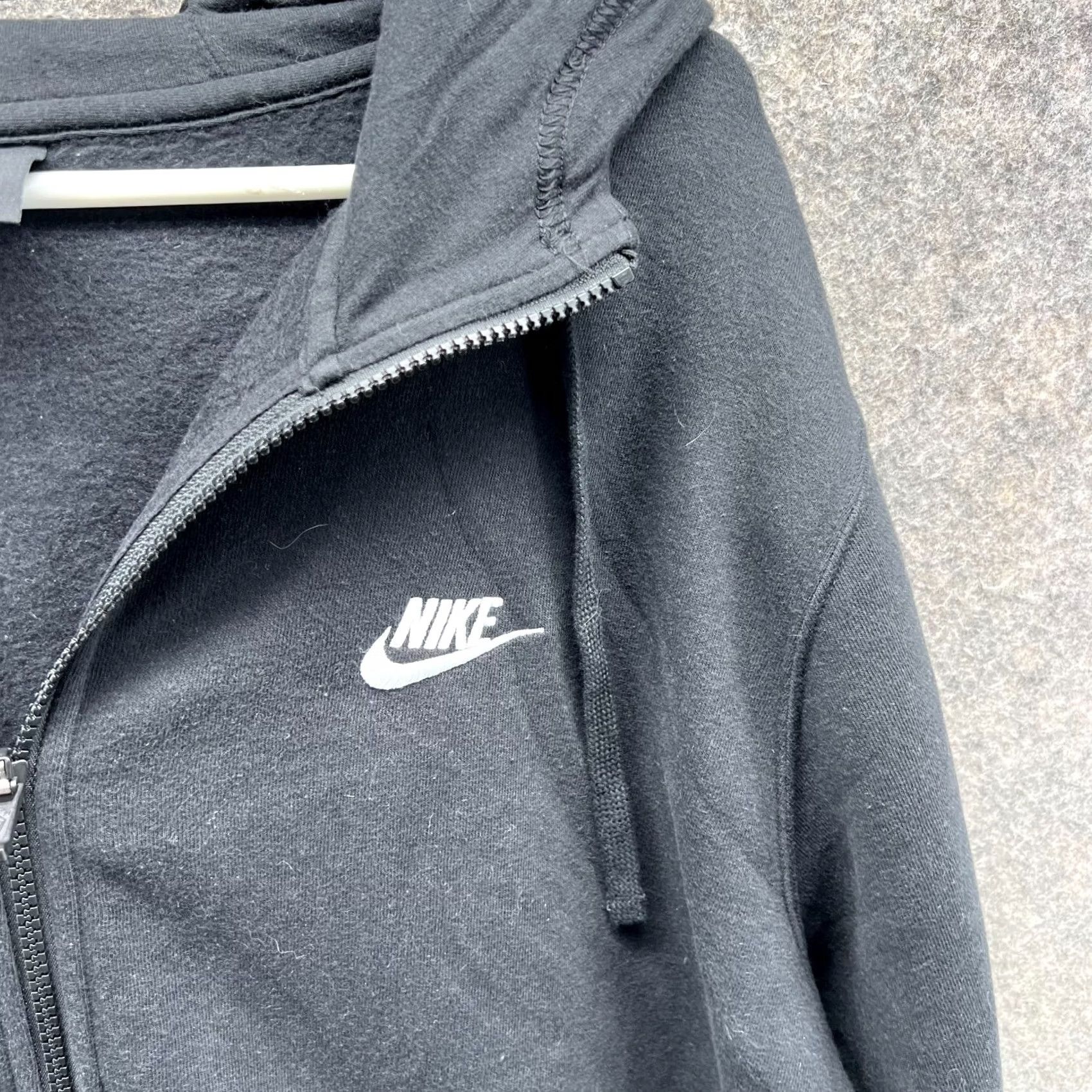 Nike VINTAGE Nike Hoodie Mens XL Black Full Zip Sweatshirt Sportwear Club Fleece Regular Zipper 90s Womens Mens Boys Girls Size US XL / EU 56 / 4 - 6 Thumbnail