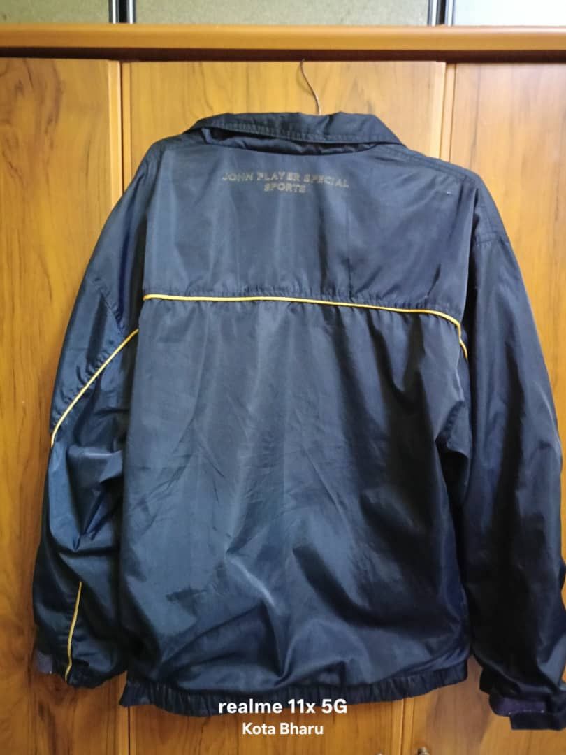 Designer × Vintage John Player Special Sports (JPS) vintage jacket/windbreaker Size US L / EU 52-54 / 3 - 3 Thumbnail