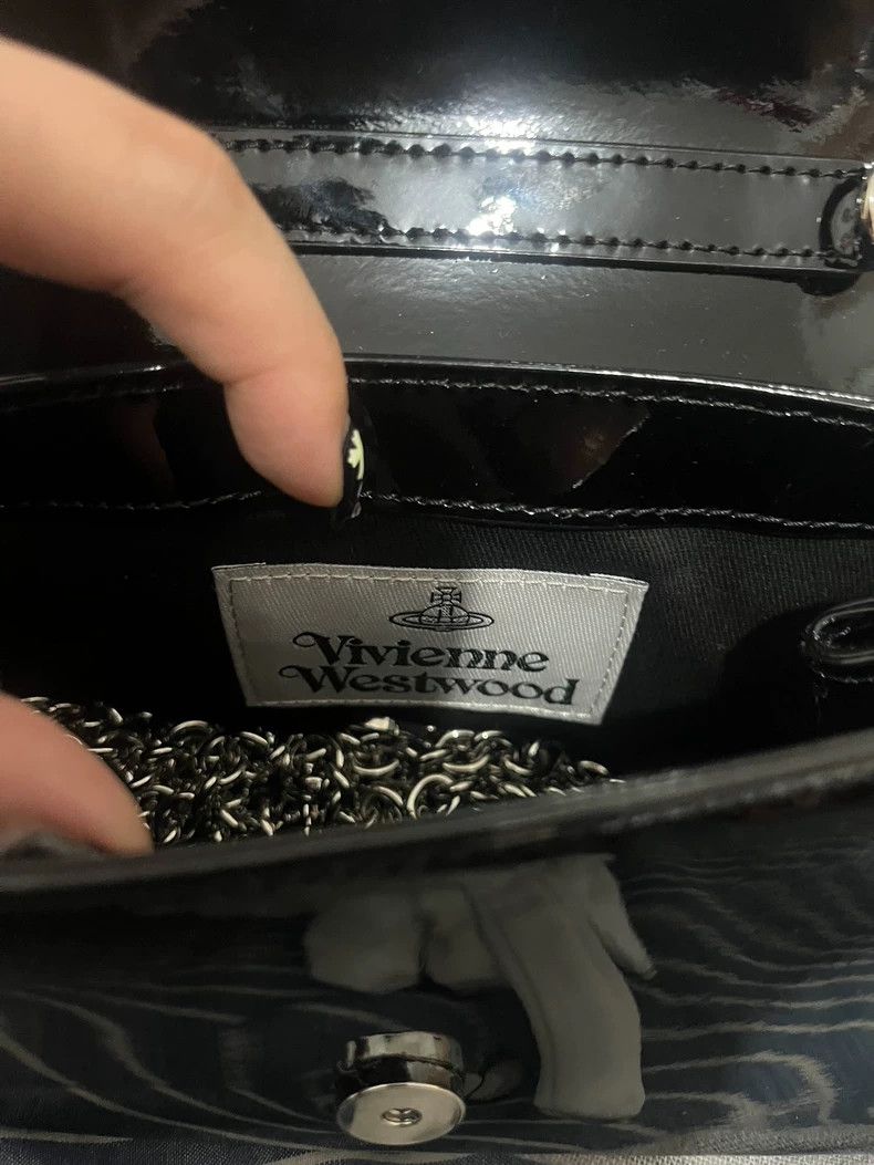Vivienne Westwood Vivienne Westwood size os Hazel small lacquered leather emb Size ONE SIZE - 6 Thumbnail