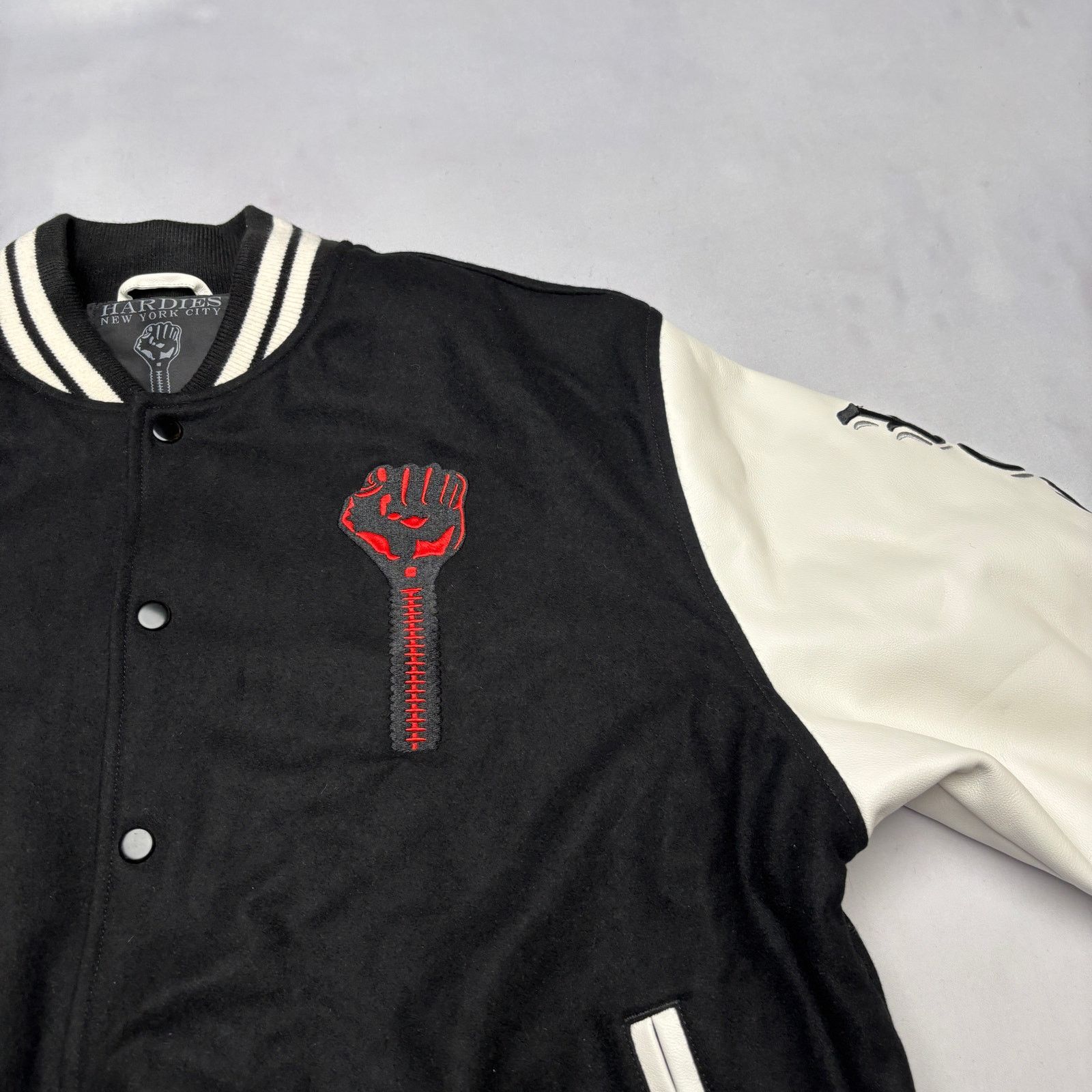 Hardies Hardware Hardies Hardware Bully Varsity Jacket Men's Large Leather Size US L / EU 52-54 / 3 - 3 Thumbnail