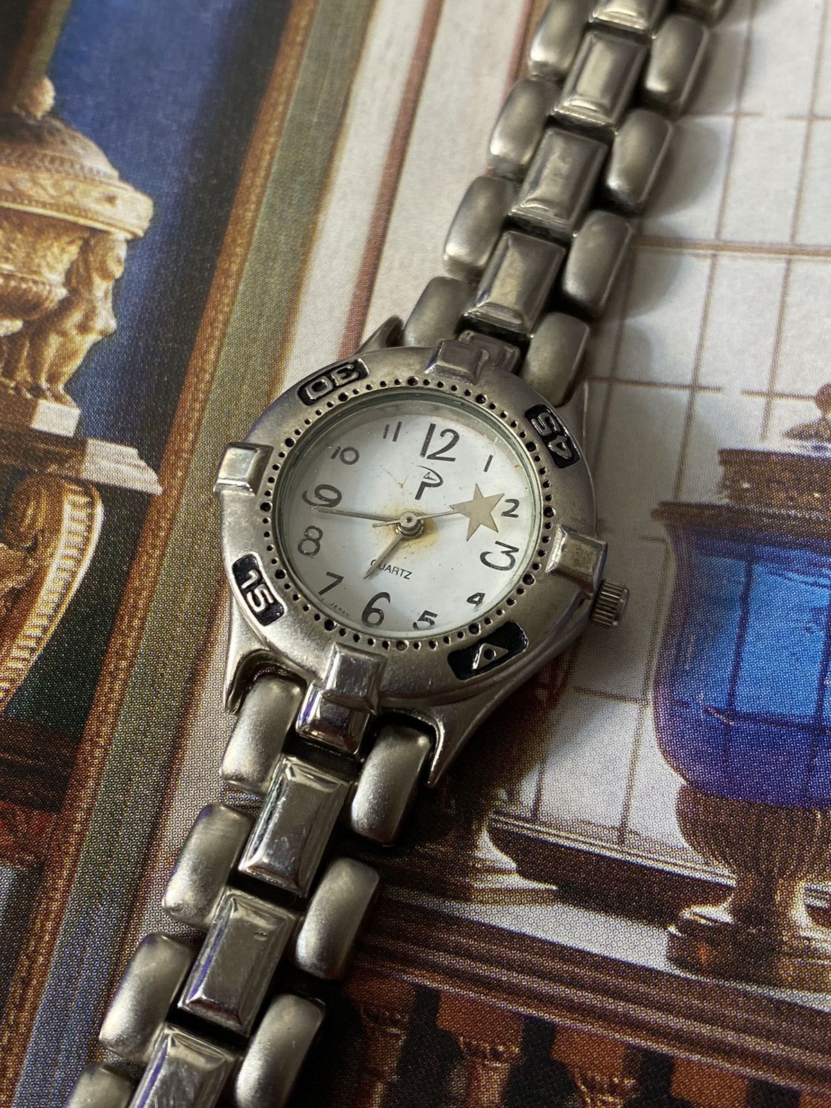 Jewelry Vintage P Quartz Star Japan Retro Watch Size ONE SIZE - 5 Thumbnail