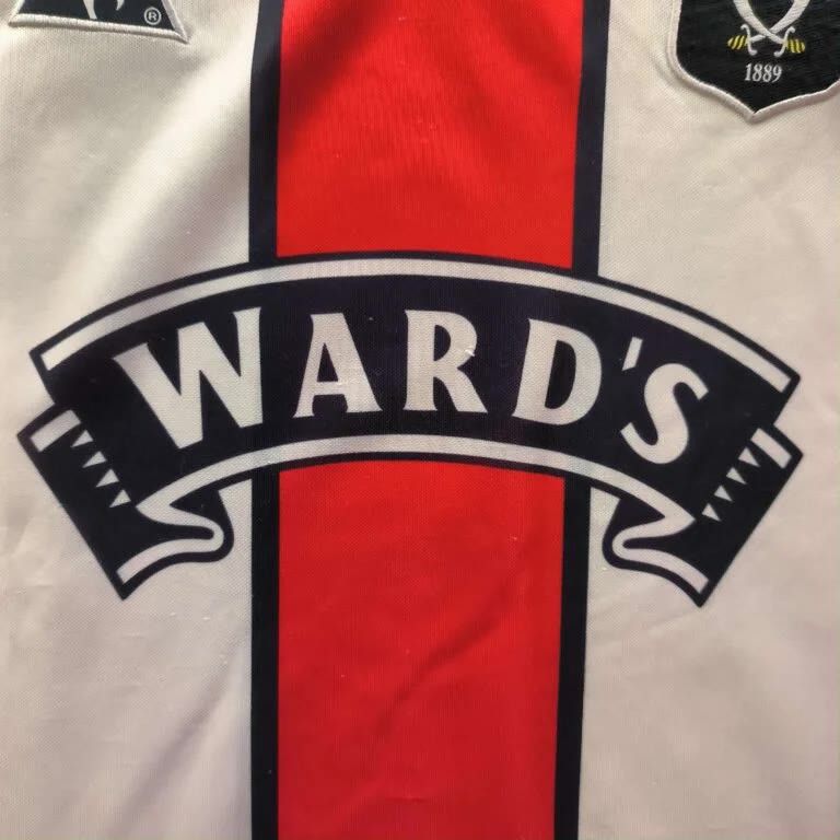 Le Coq Sportif Sheffield United 1997-99 home football jersey size XL Size US XL / EU 56 / 4 - 5 Thumbnail