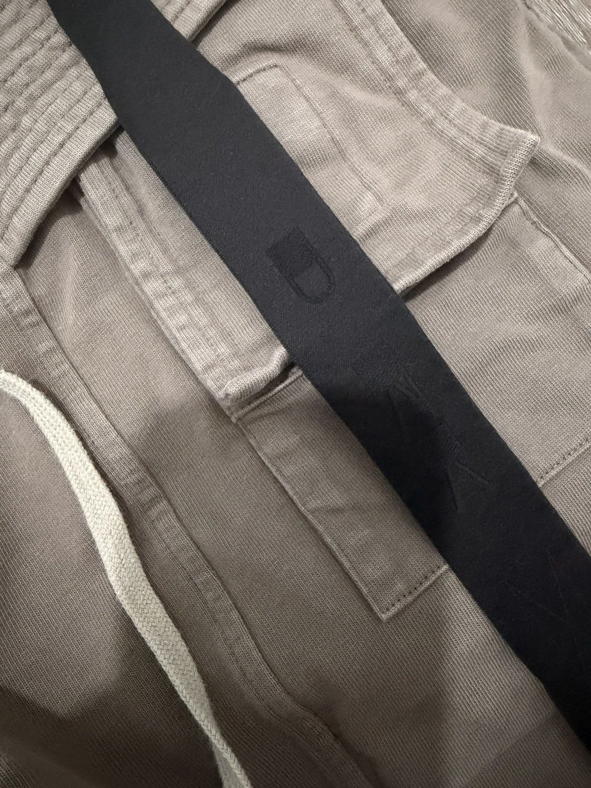 Rick Owens Rick Owens Creatch Cargo Drawstring in Dust Size US 32 / EU 48 - 3 Thumbnail