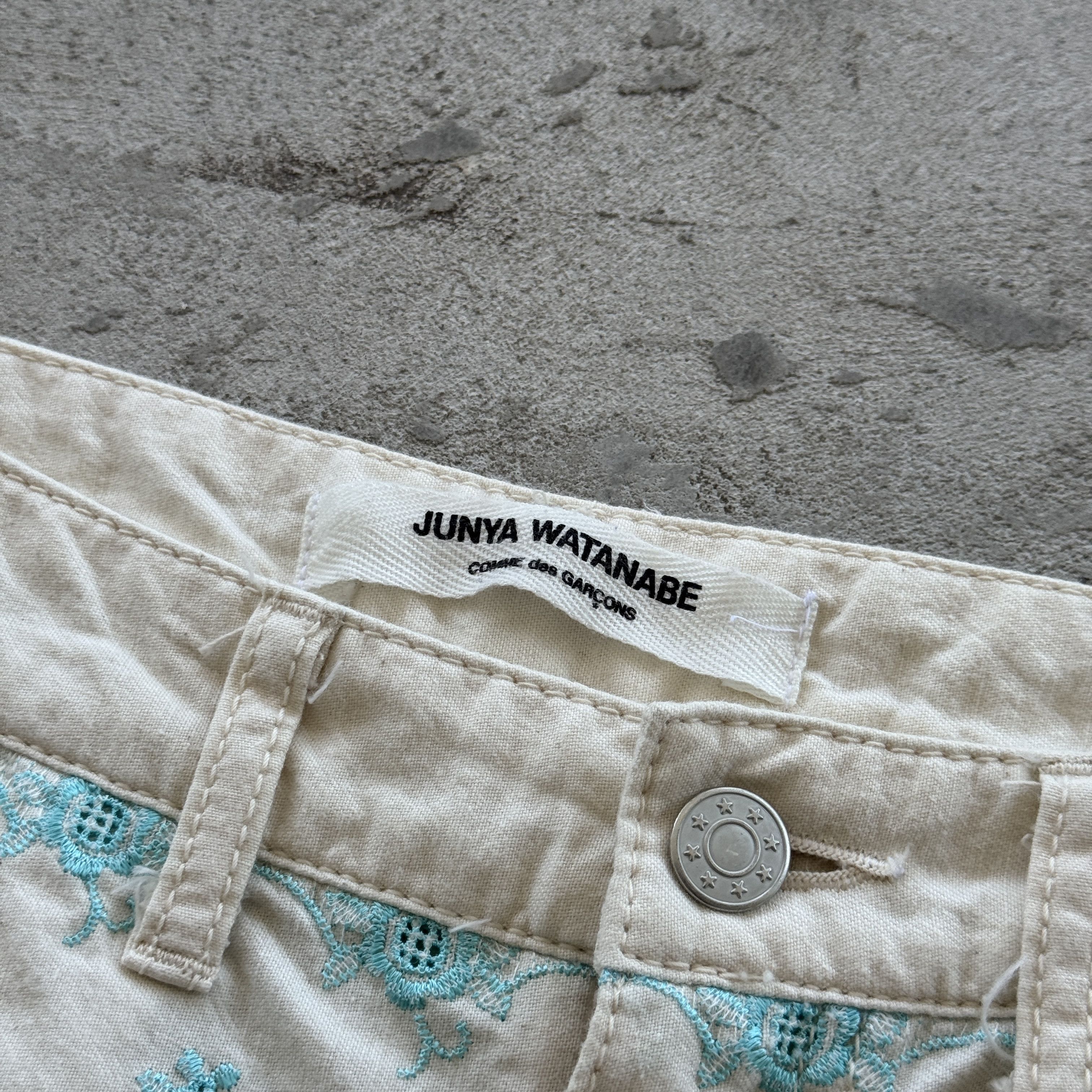Junya Watanabe Junya Watanabe Comme Des Garcons Floral Lace Shorts Size S Size 30" / US 8 / IT 44 - 4 Thumbnail