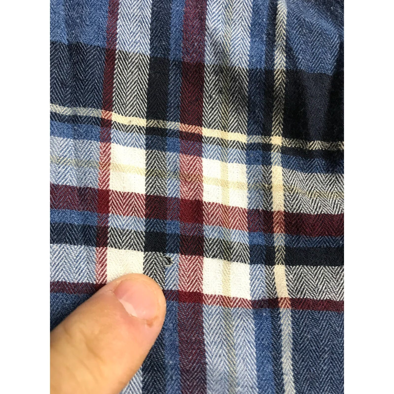 Van Heusen Van Heusen Shirt Men's Size 3XL Blue Red White Plaid Button Up Long Sleeve Size US XXL / EU 58 / 5 - 5 Thumbnail