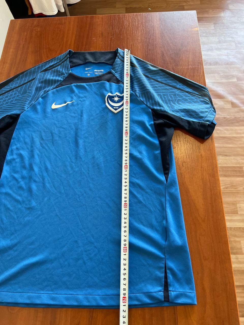 Nike 2023 PORTSMOUTH FC TRAINING SOCCER JERSEY FOOTBALL SHIRT szL Size US L / EU 52-54 / 3 - 17 Thumbnail