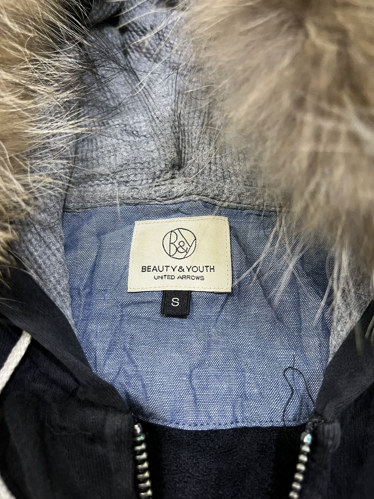 5351 POUR LES HOMMES Beautyyouth fur hoodie ifsixwasnine Lgb styled Size US S / EU 44-46 / 1 - 3 Thumbnail