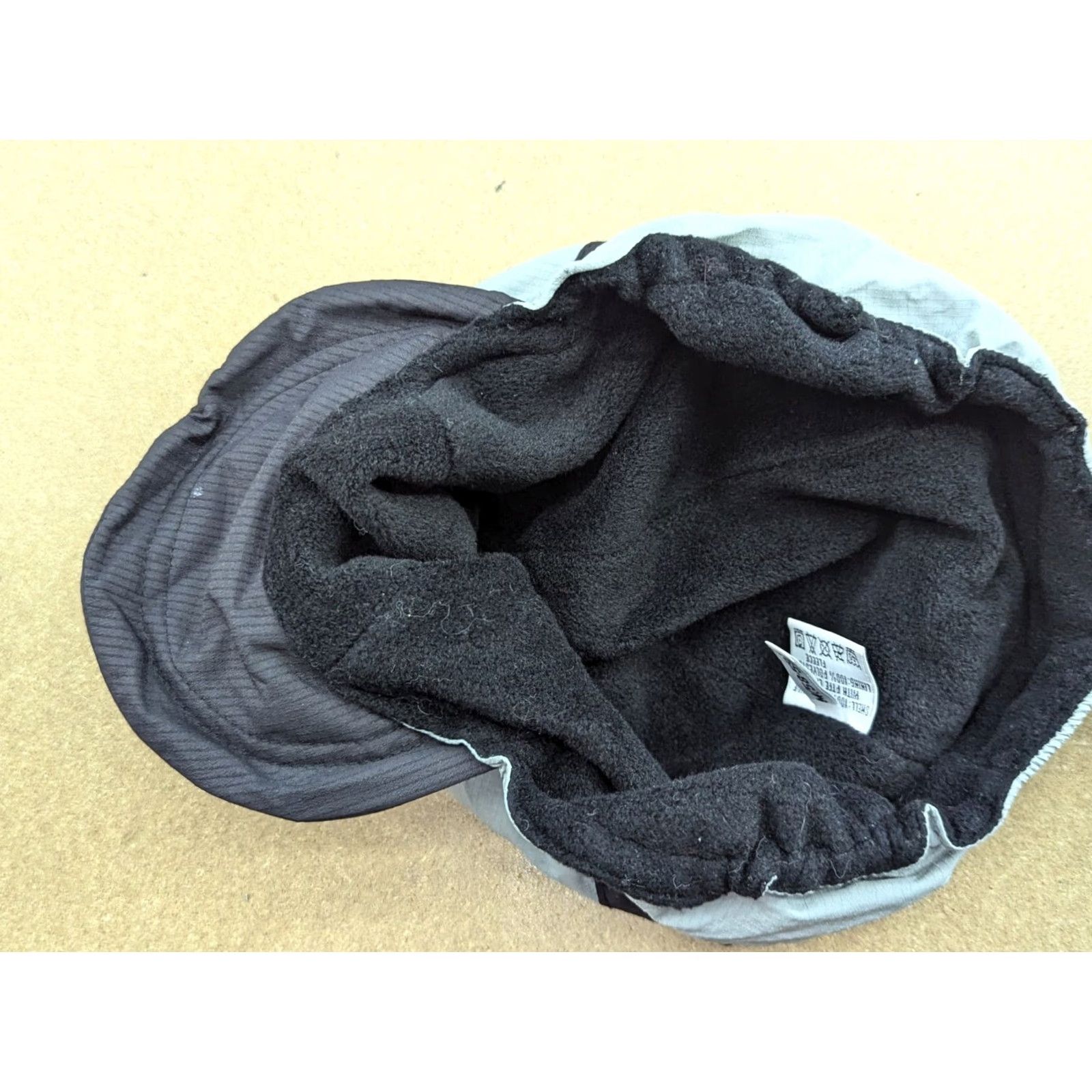 Vintage Haglofs Windstopper Trekking Cap M Outdoor Hiking Adjustable Cap Insulated Unisex Adults Black Knit Beanie Size ONE SIZE - 6 Thumbnail