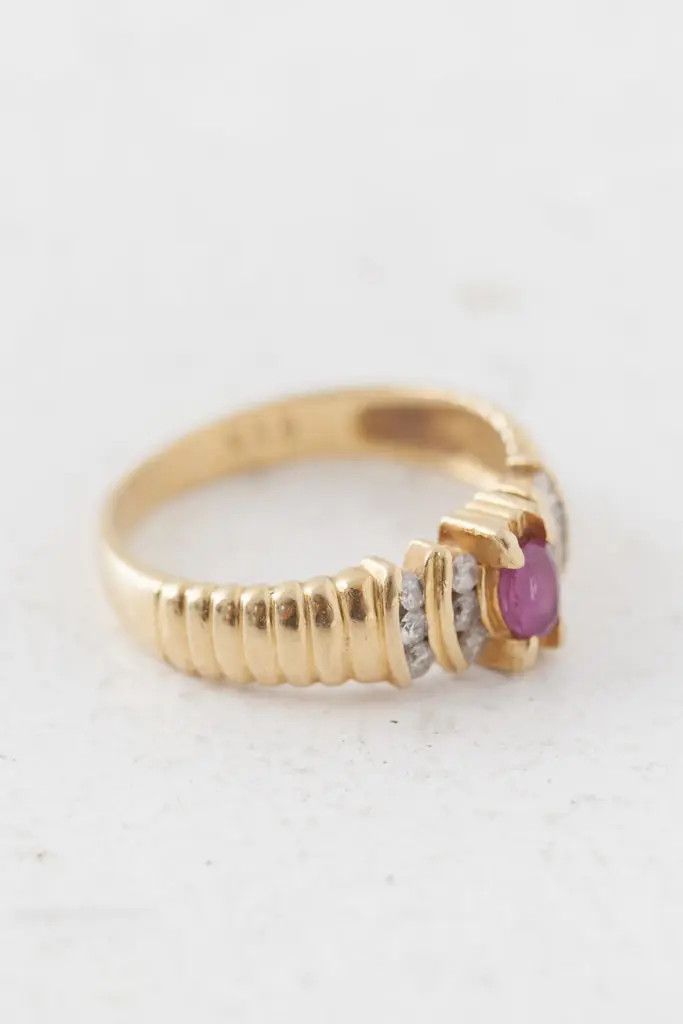 Vintage 18k gold ring with diamonds & ruby Size ONE SIZE - 3 Thumbnail