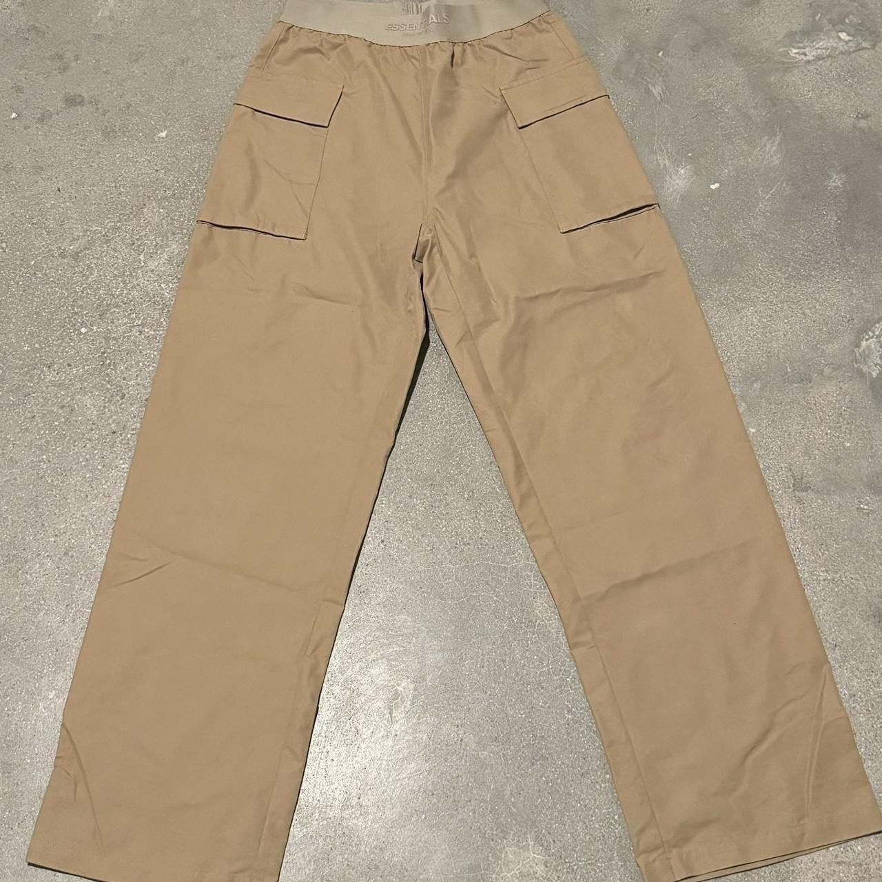 Fear of God Fear of God Essentials Cargo Pants Size 26" / US 2 / IT 38 - 1 Thumbnail