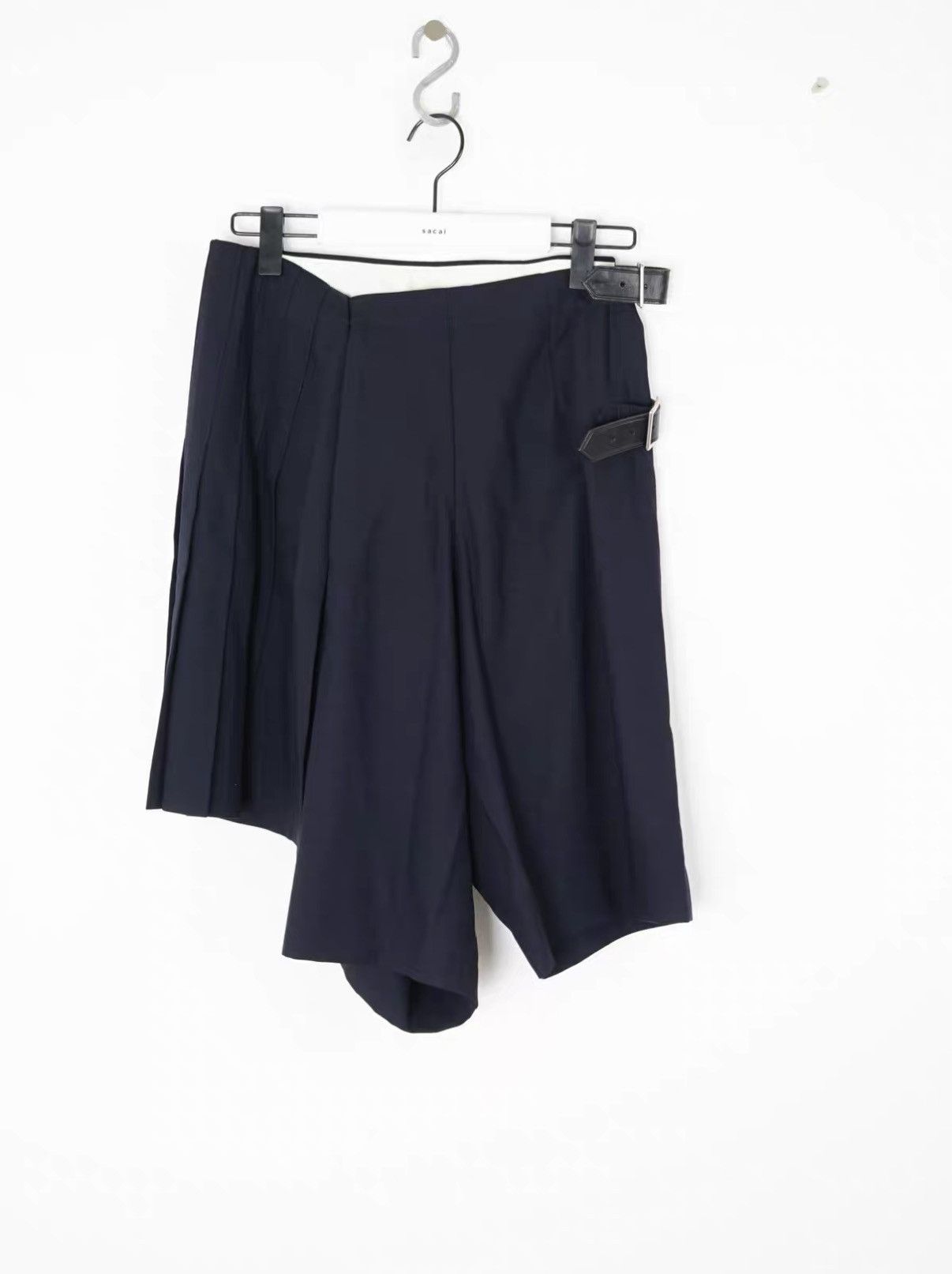 Comme des Garcons Comme des Garçons Double Pleat Wool Shorts Size US 32 / EU 48 - 3 Thumbnail