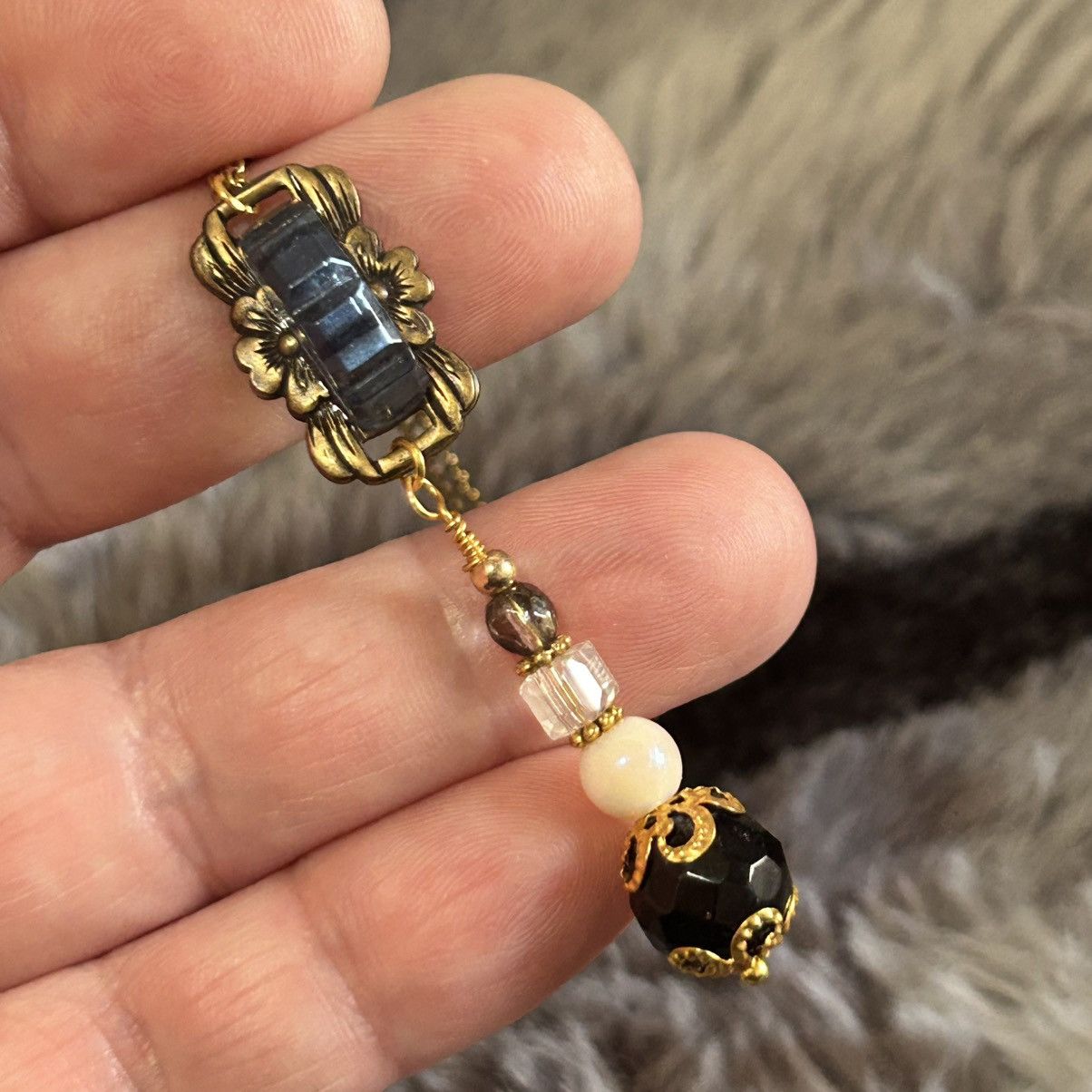 Handmade Handcrafted elegant repurpose vintage dangle necklace Size ONE SIZE - 1 Thumbnail
