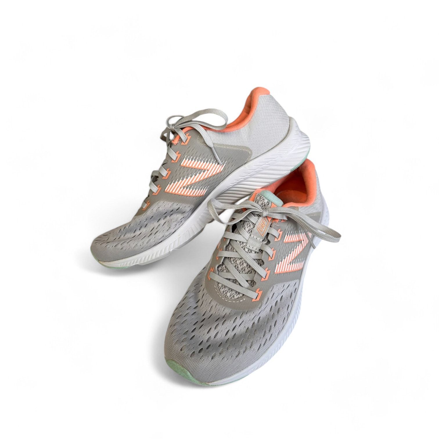 New Balance New Balance WDRFT SG1 Athletic Running Shoe size 8.5 womens Size US 8.5 / IT 38.5 - 8 Thumbnail