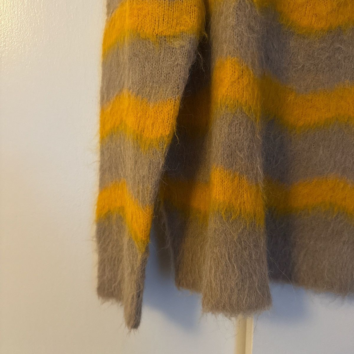 Acne Studios Rare yellow / beige mohair striped Acne Studios grail Size US L / EU 52-54 / 3 - 2 Thumbnail