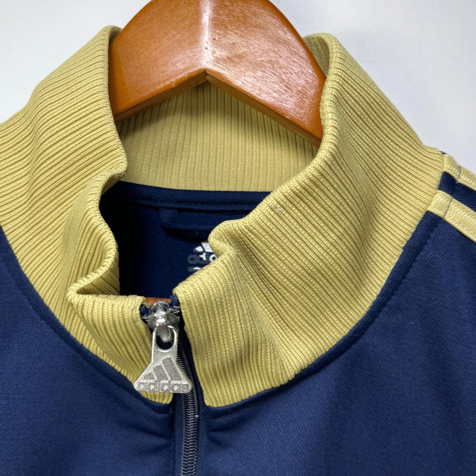 Adidas Vintage Adidas Notre Dame Fighting Irish Track Jacket XL Size ONE SIZE - 4 Thumbnail